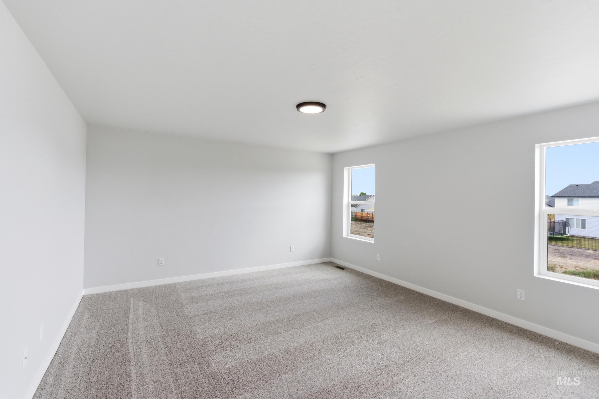 16558 Dunning Way Property Photo 24