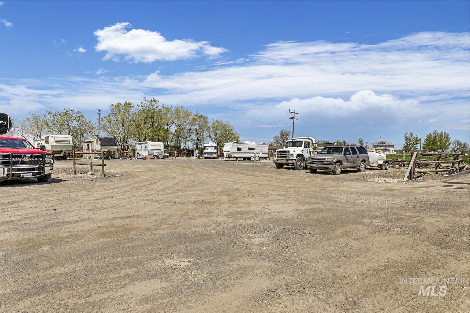 2695 Hwy 93 Property Photo 15