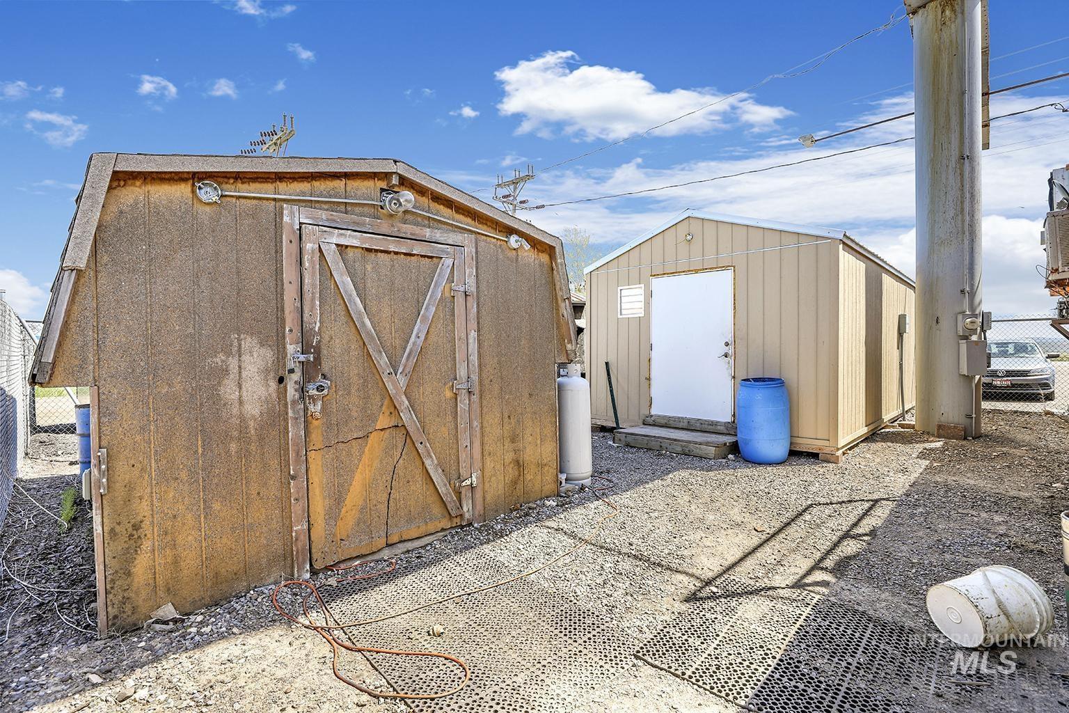 2695 Hwy 93 Property Photo 45