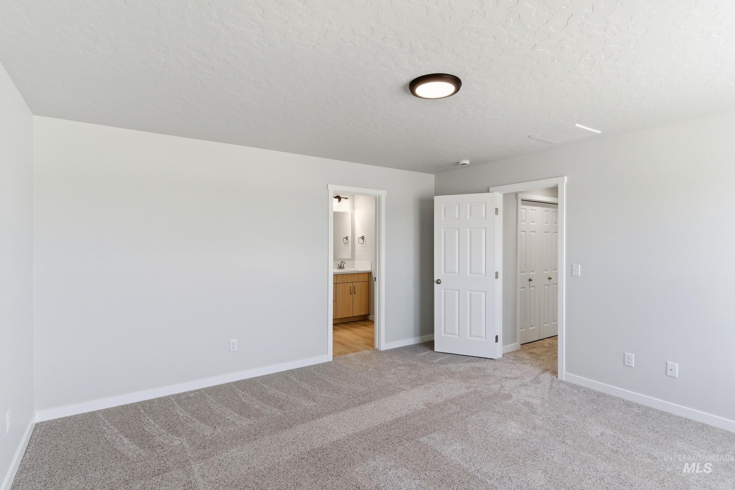 13721 Redway Ct Property Photo 23