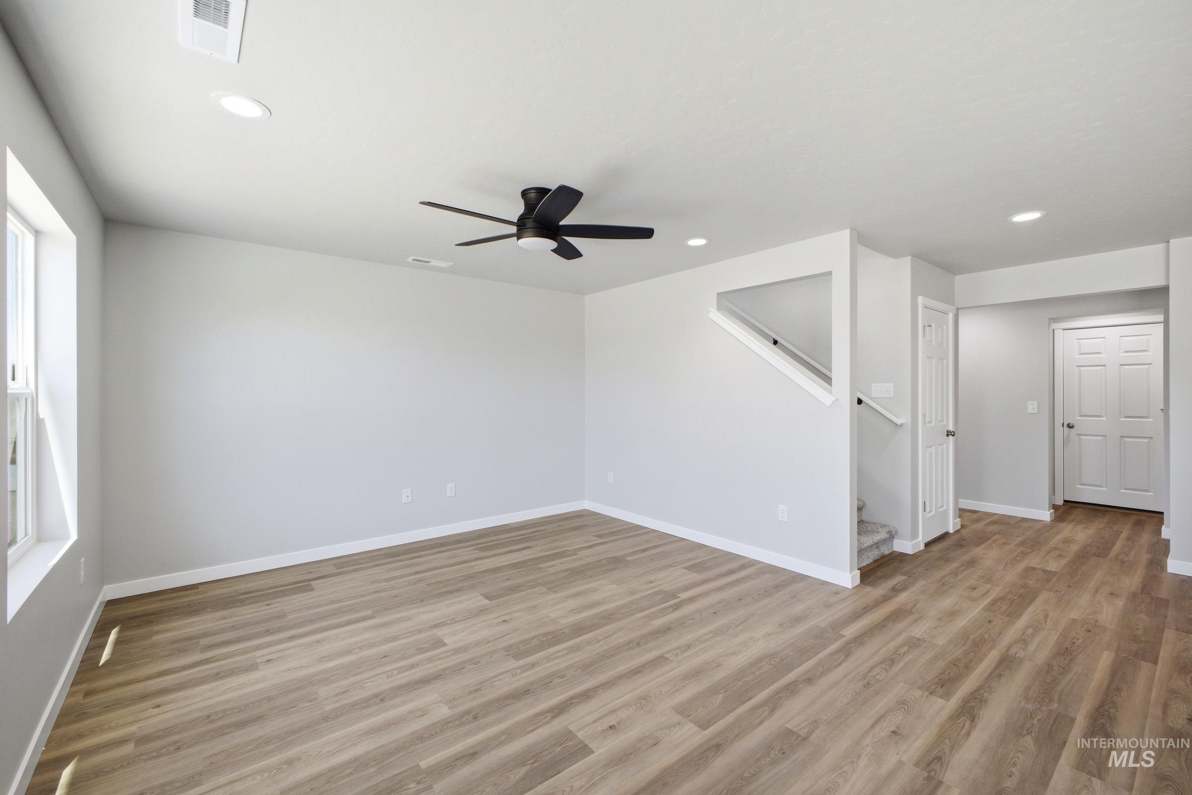 25 S Sweetgrass Pl Property Photo 9