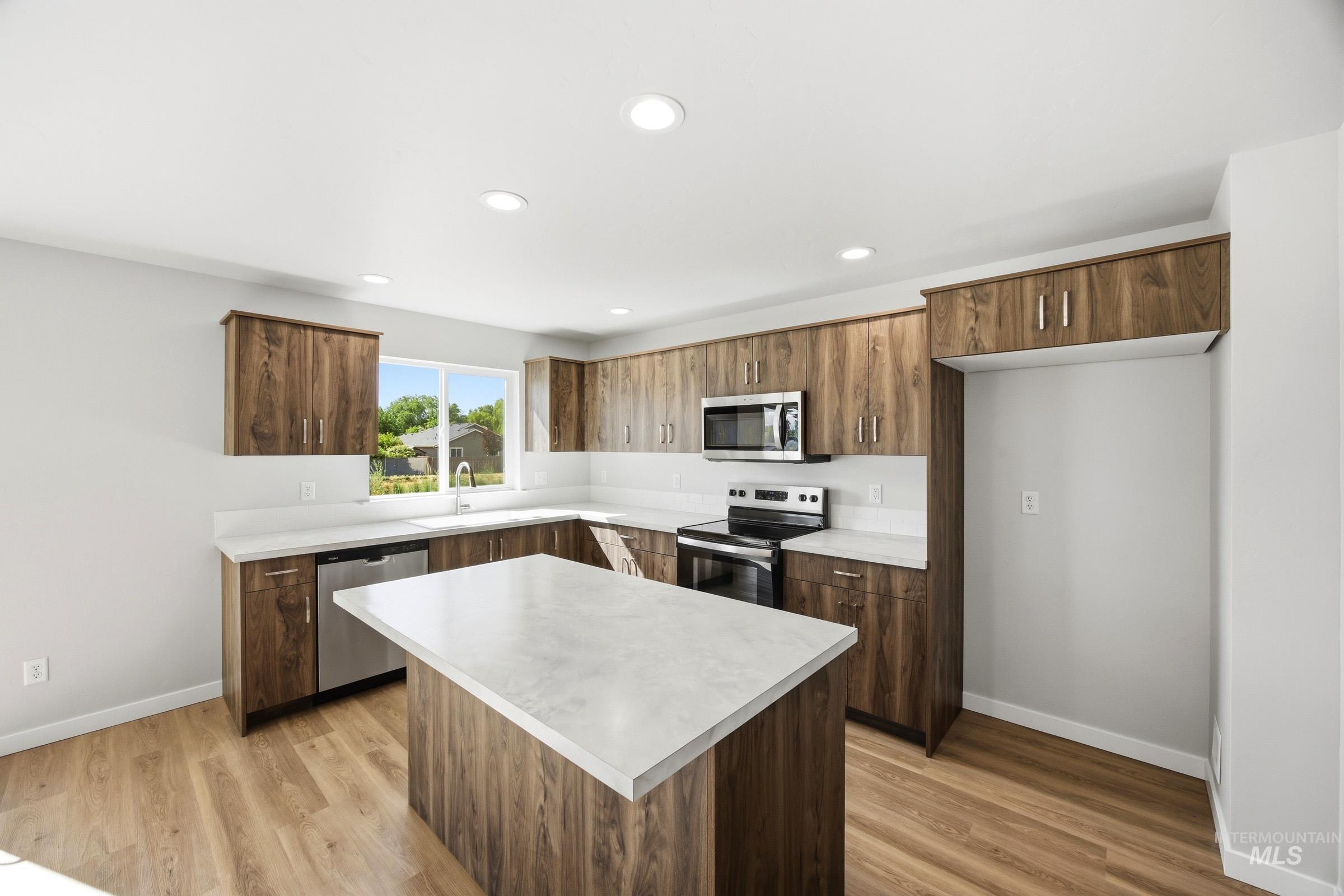 3010 S Maple Ranch Way Property Photo 4