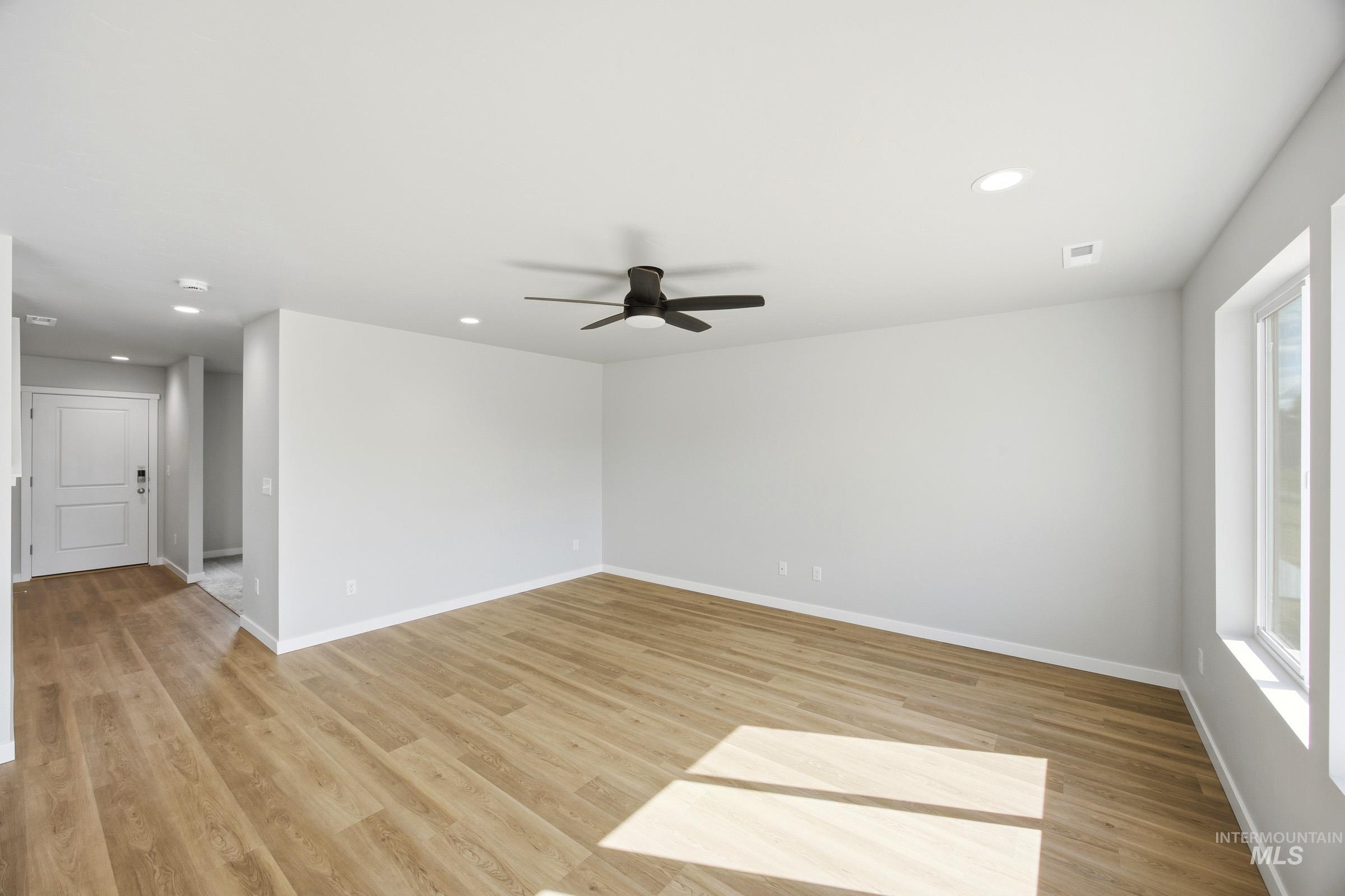 3010 S Maple Ranch Way Property Photo 9