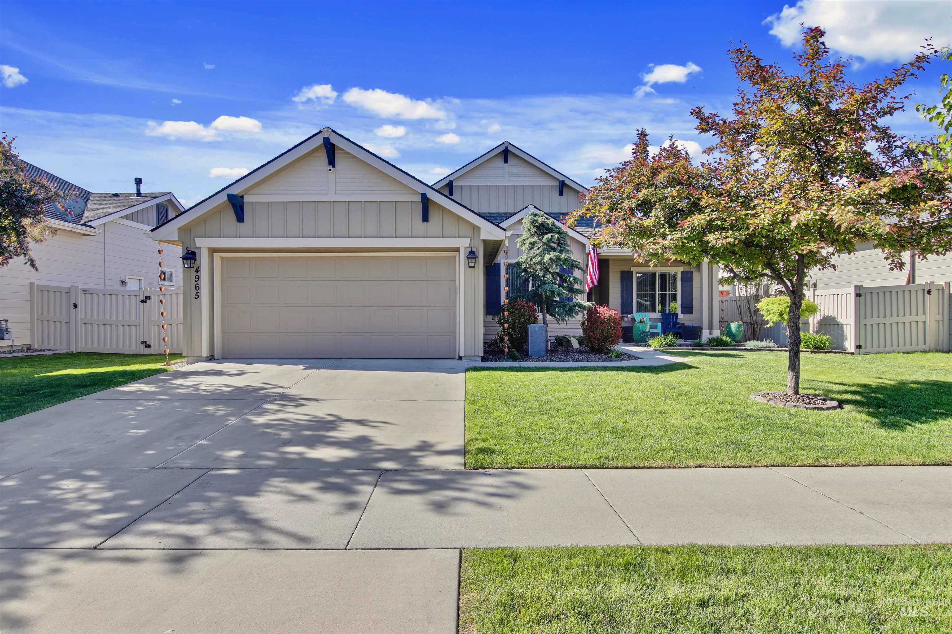 4965 W Torana Property Photo 1