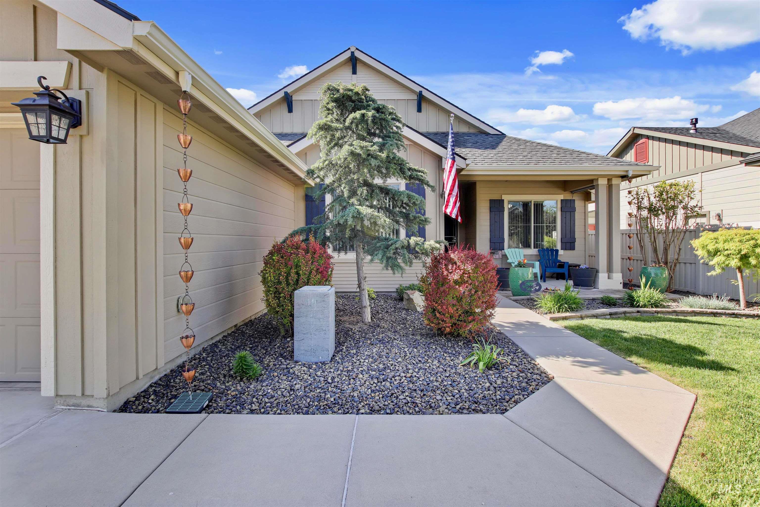 4965 W Torana Property Photo 3