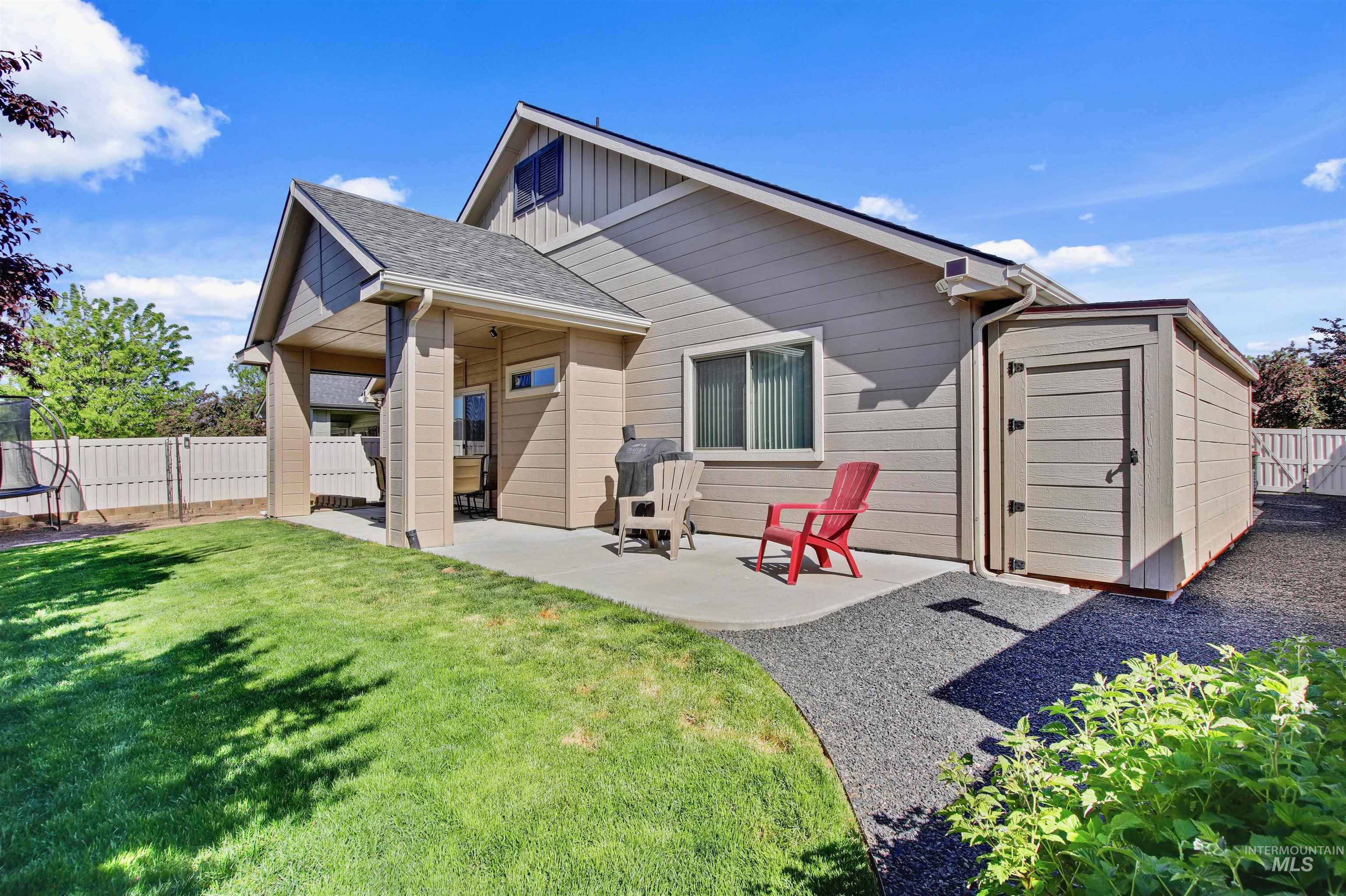 4965 W Torana Property Photo 6