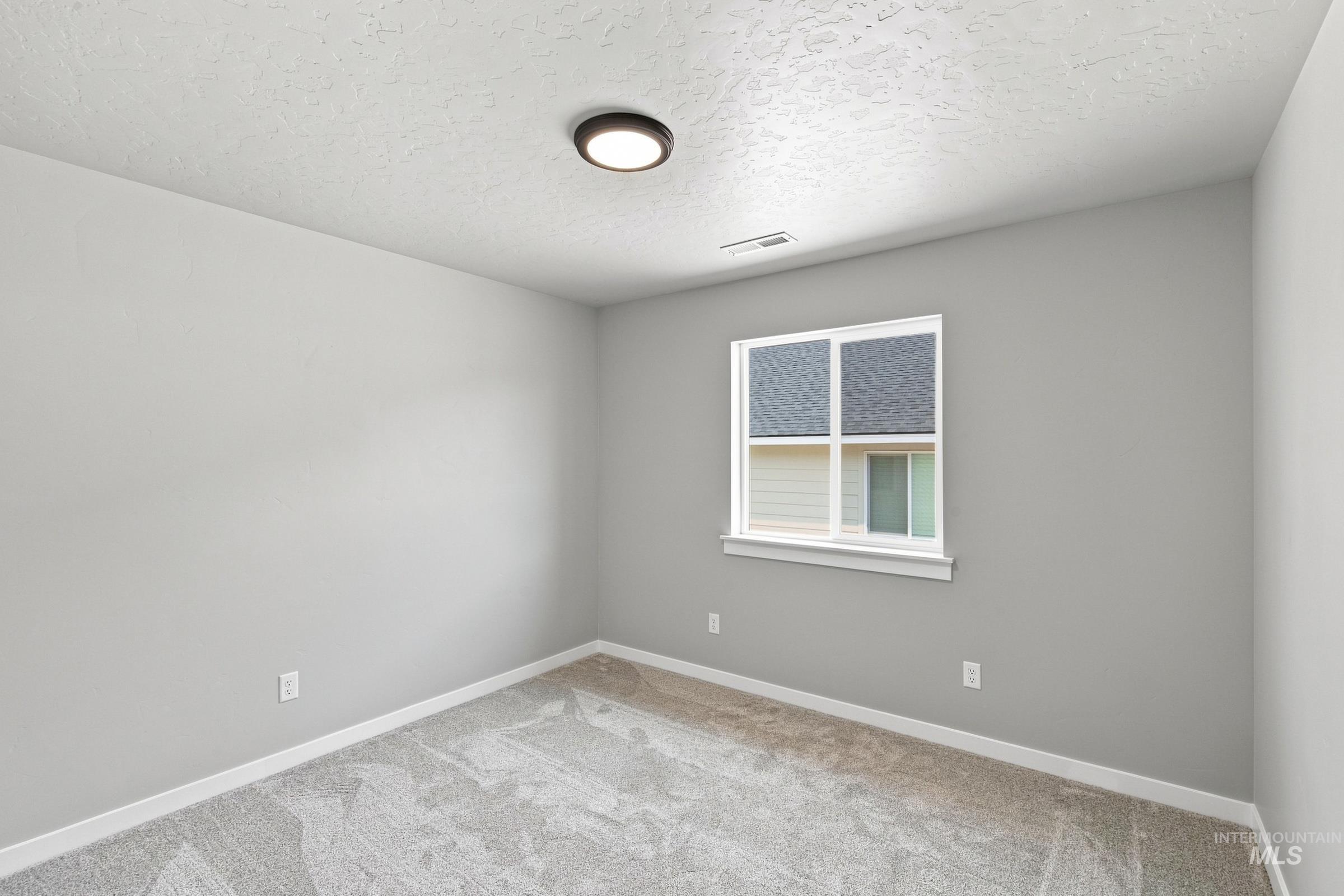 2199 S Border Way Property Photo 16