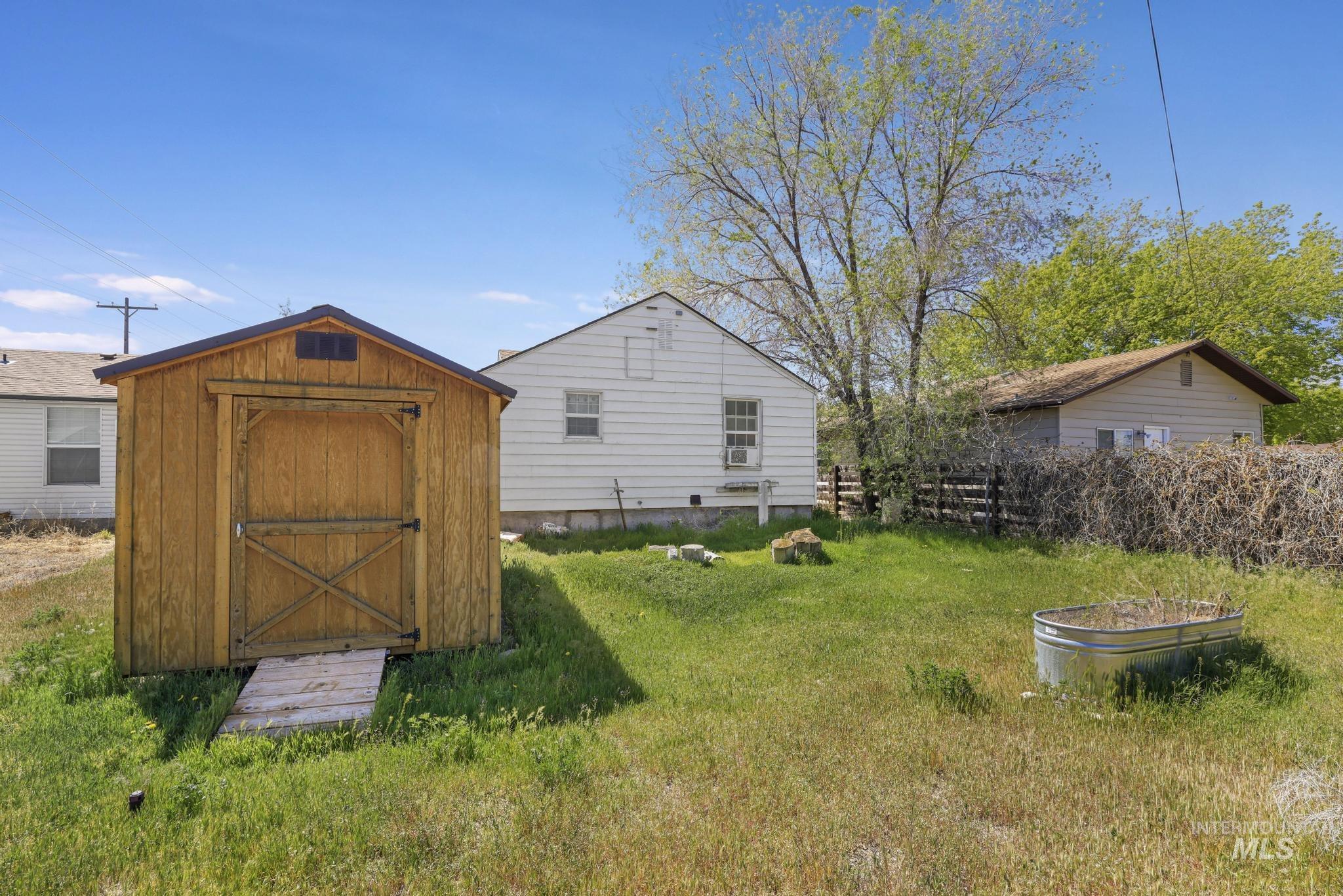 459 Borah Ave Property Photo 4