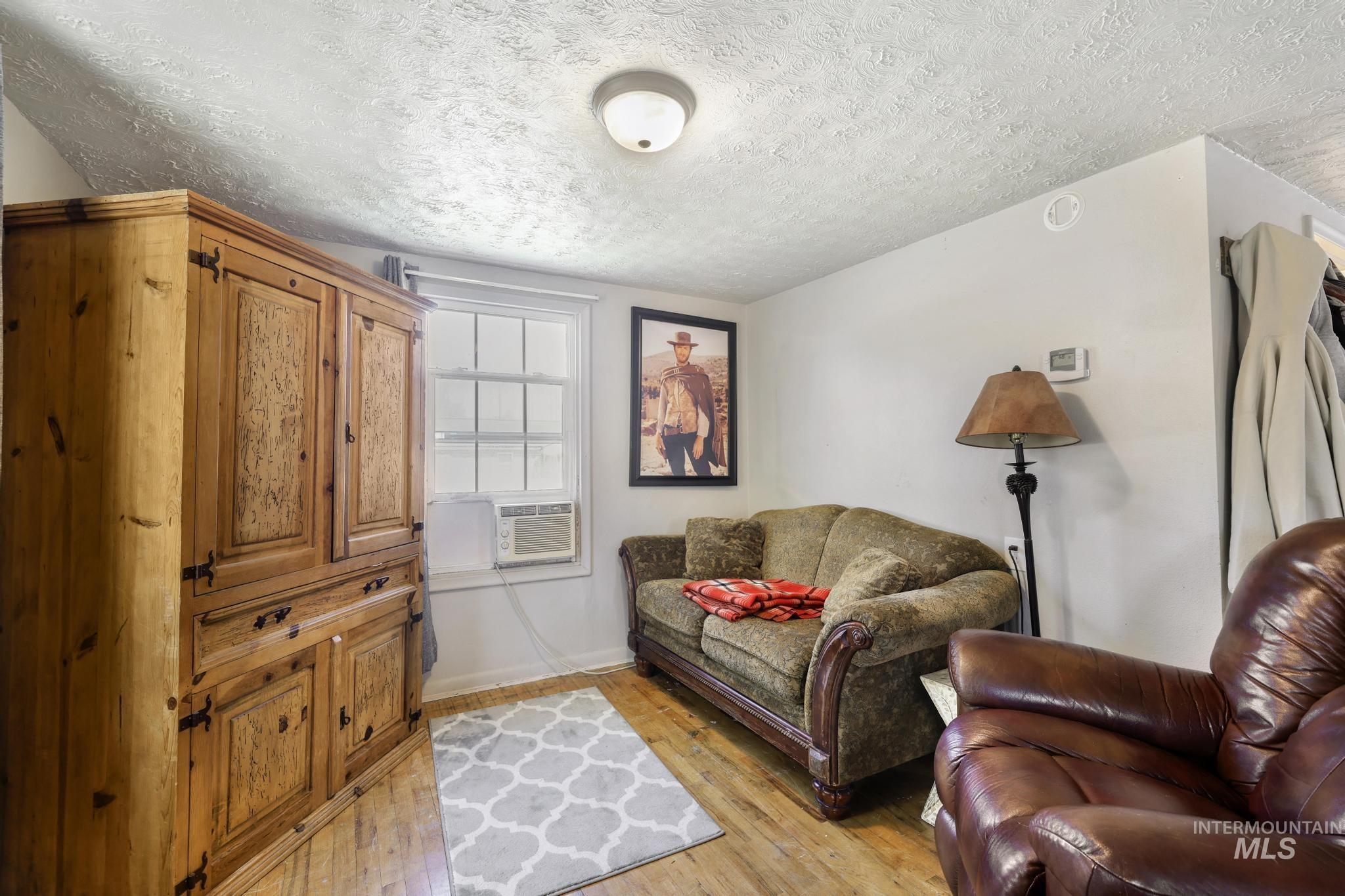 459 Borah Ave Property Photo 8