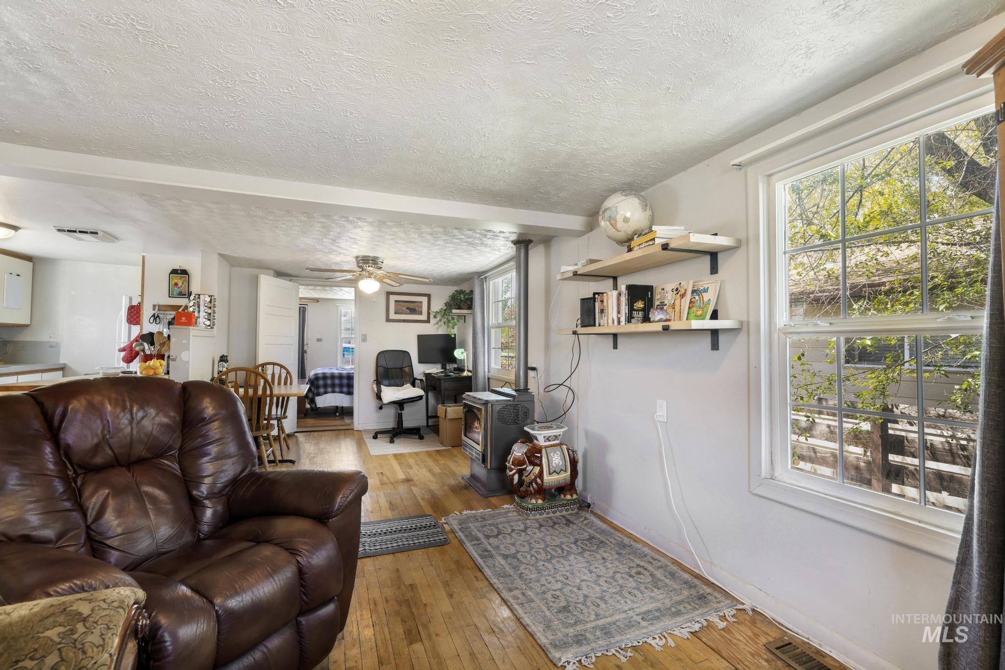 459 Borah Ave Property Photo 9