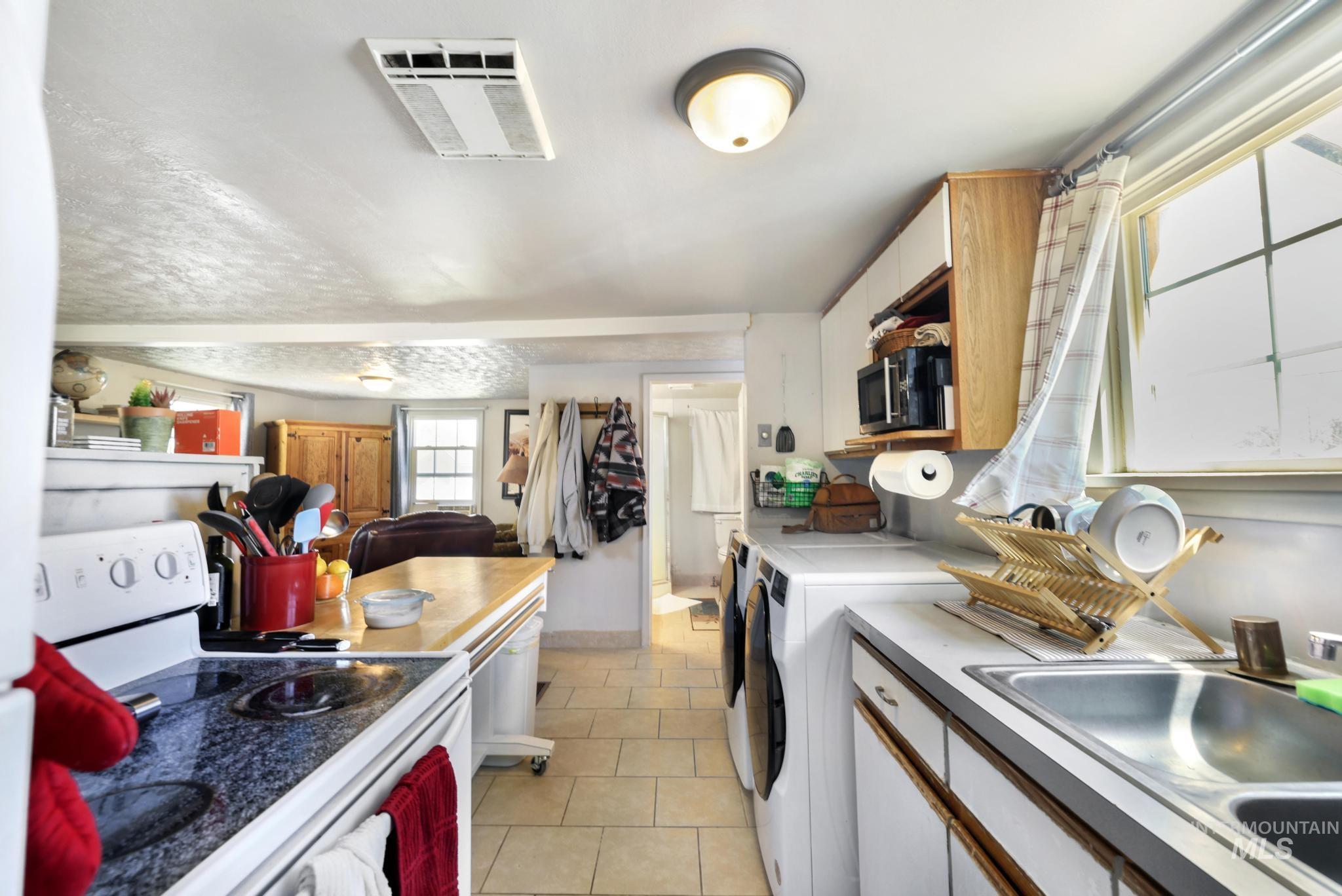 459 Borah Ave Property Photo 15