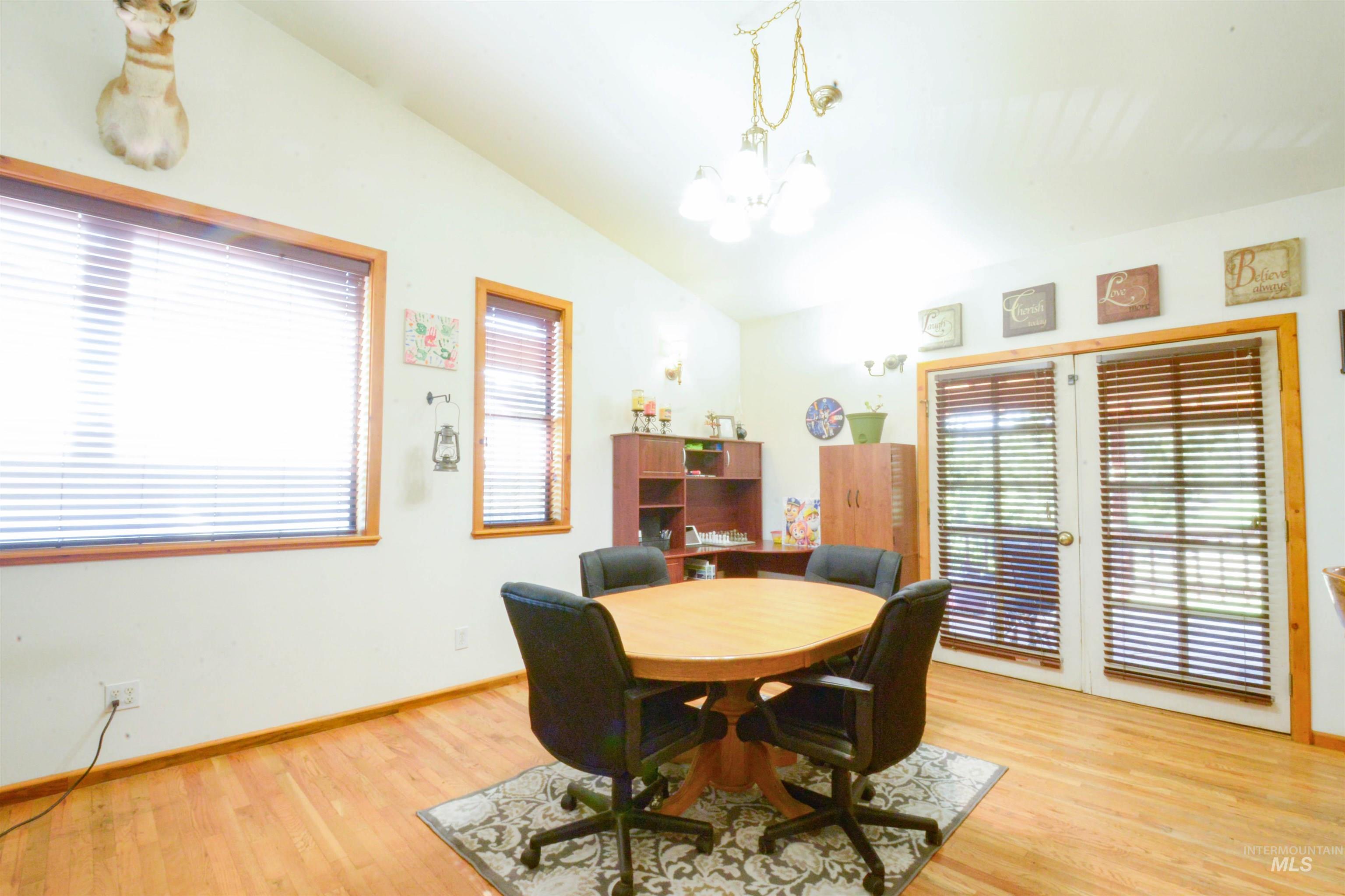 26 Pine Heights Property Photo 14