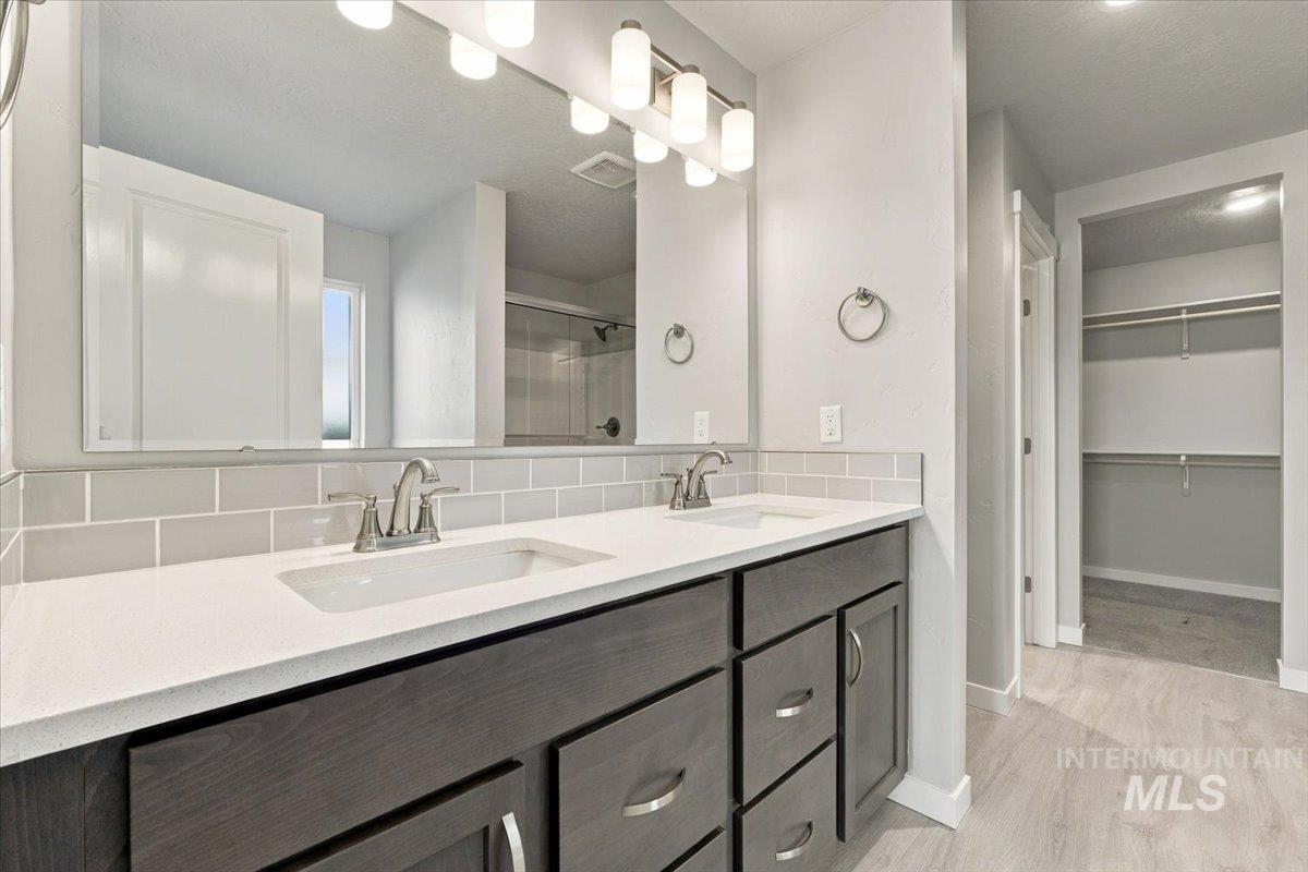 11302 W Tutor St Property Photo 12