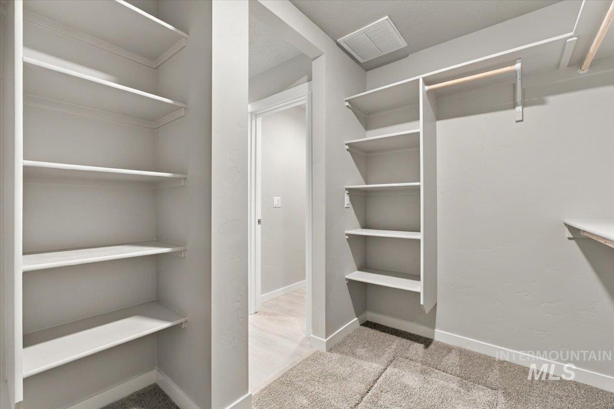 11302 W Tutor St Property Photo 14