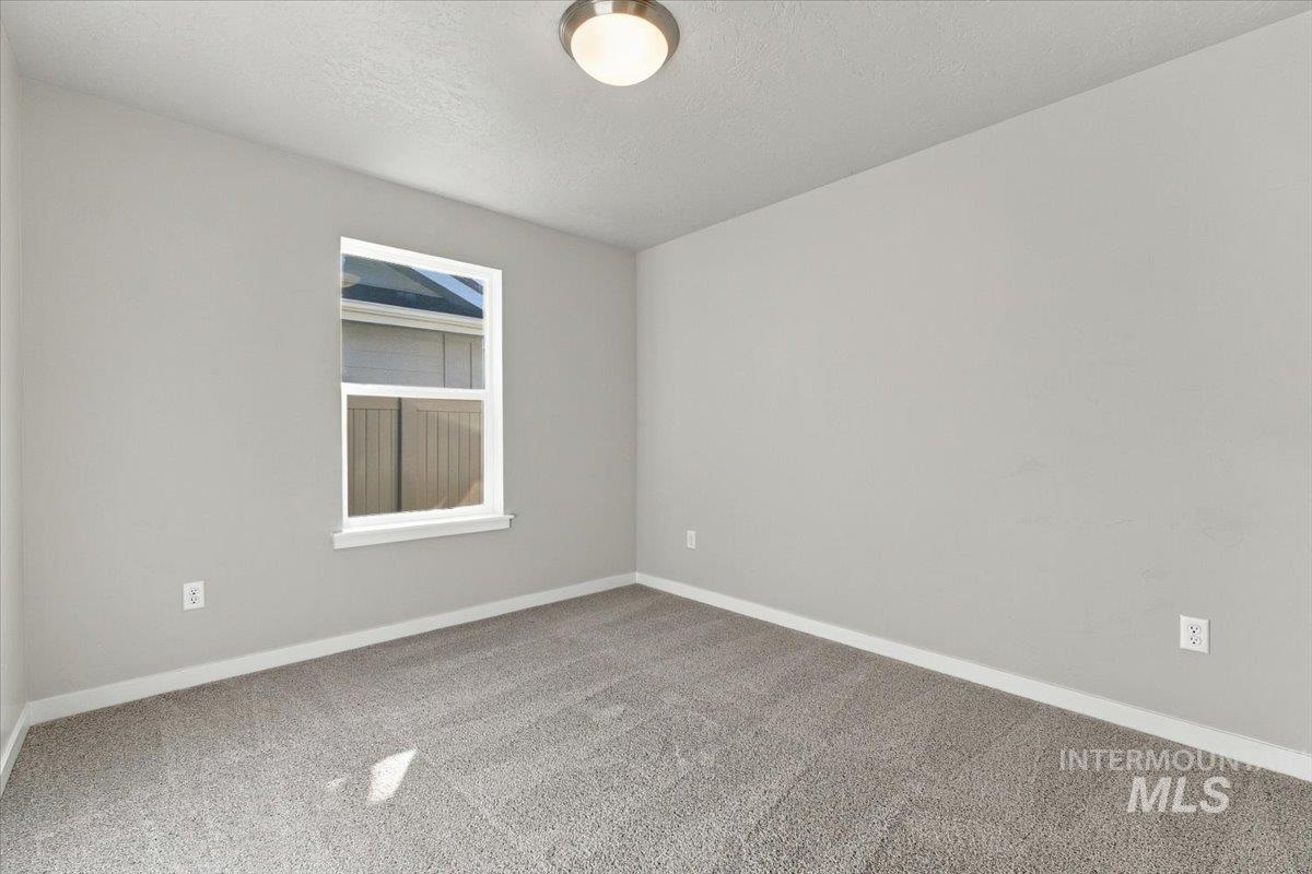11302 W Tutor St Property Photo 16