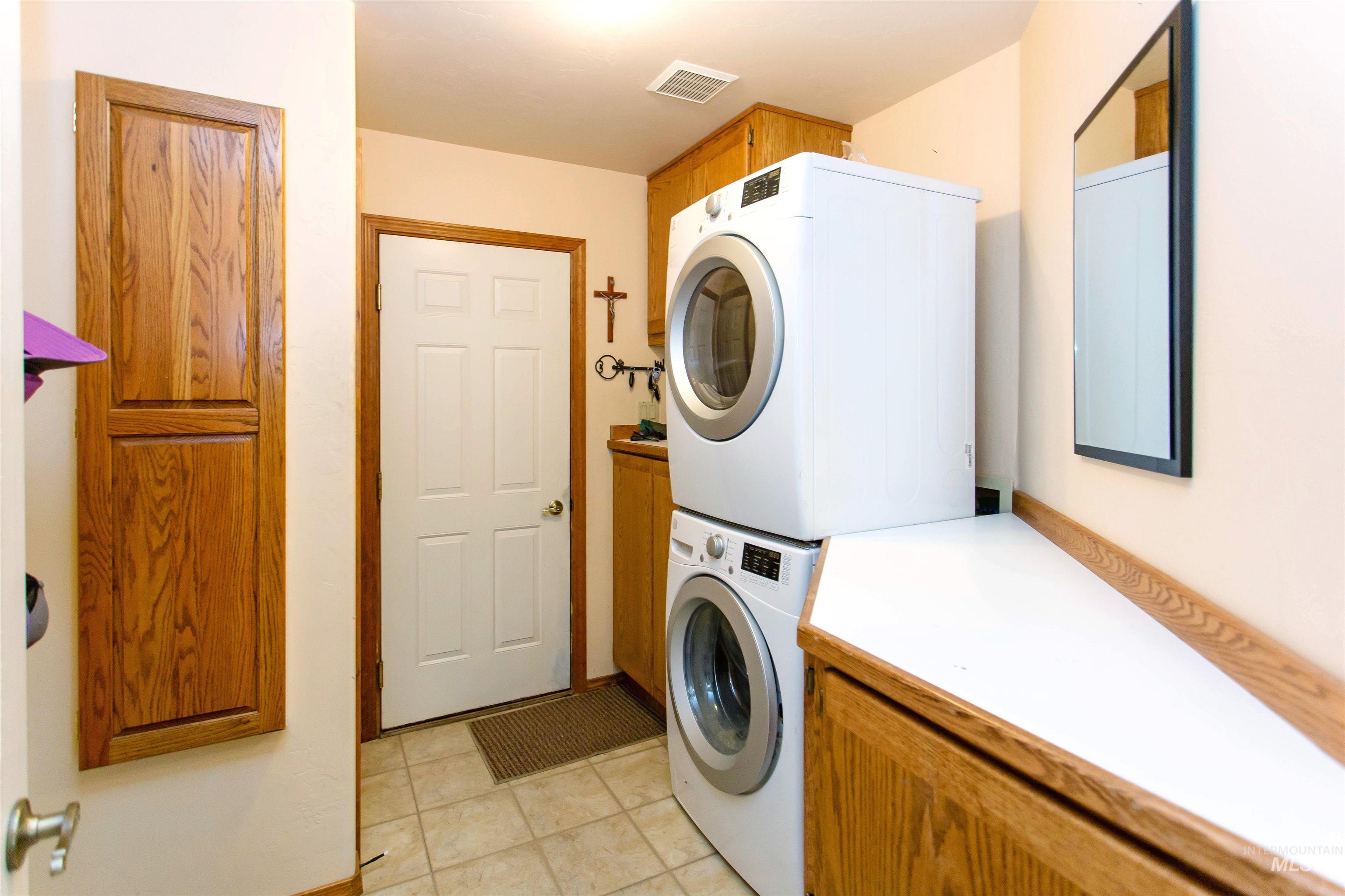 3228 Meadow Ridge Lane Property Photo 39