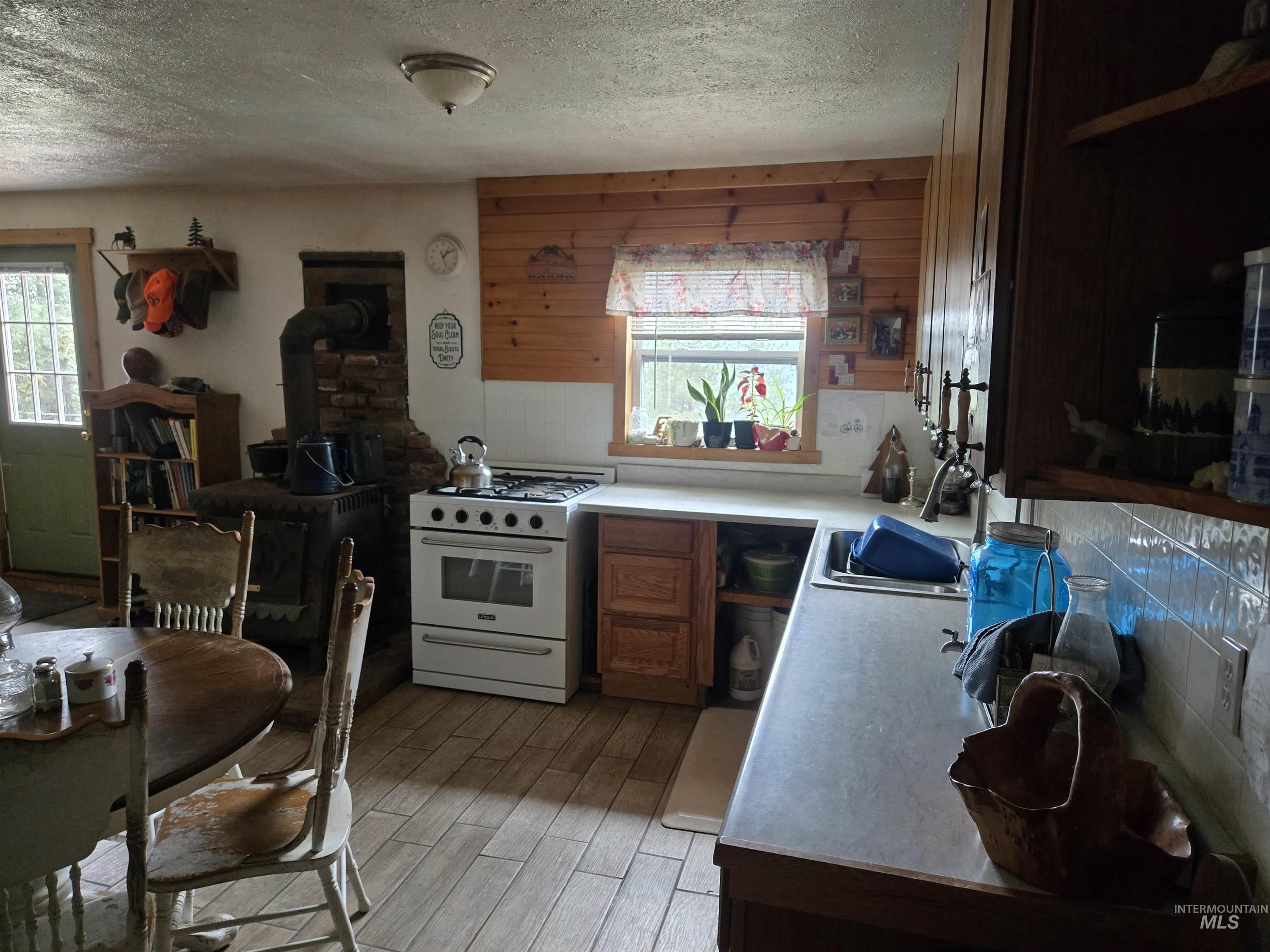 1510 Summitview Driave Property Photo 8