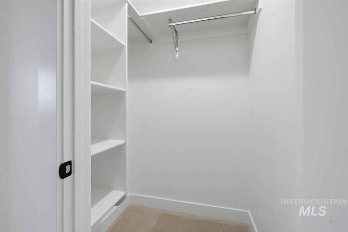 1176 S Papuan Way Property Photo 24