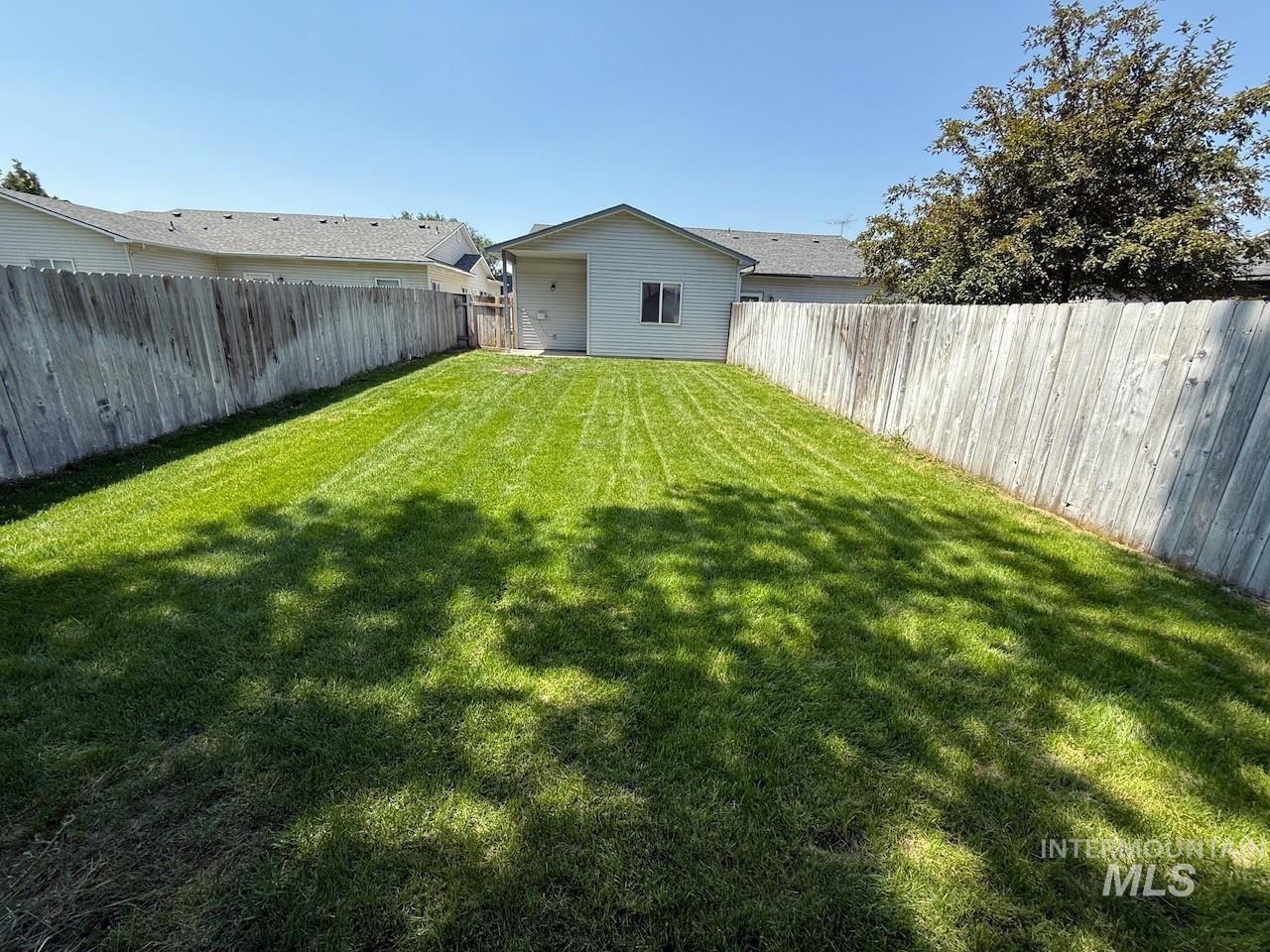 920 S Diamond St. Property Photo 3