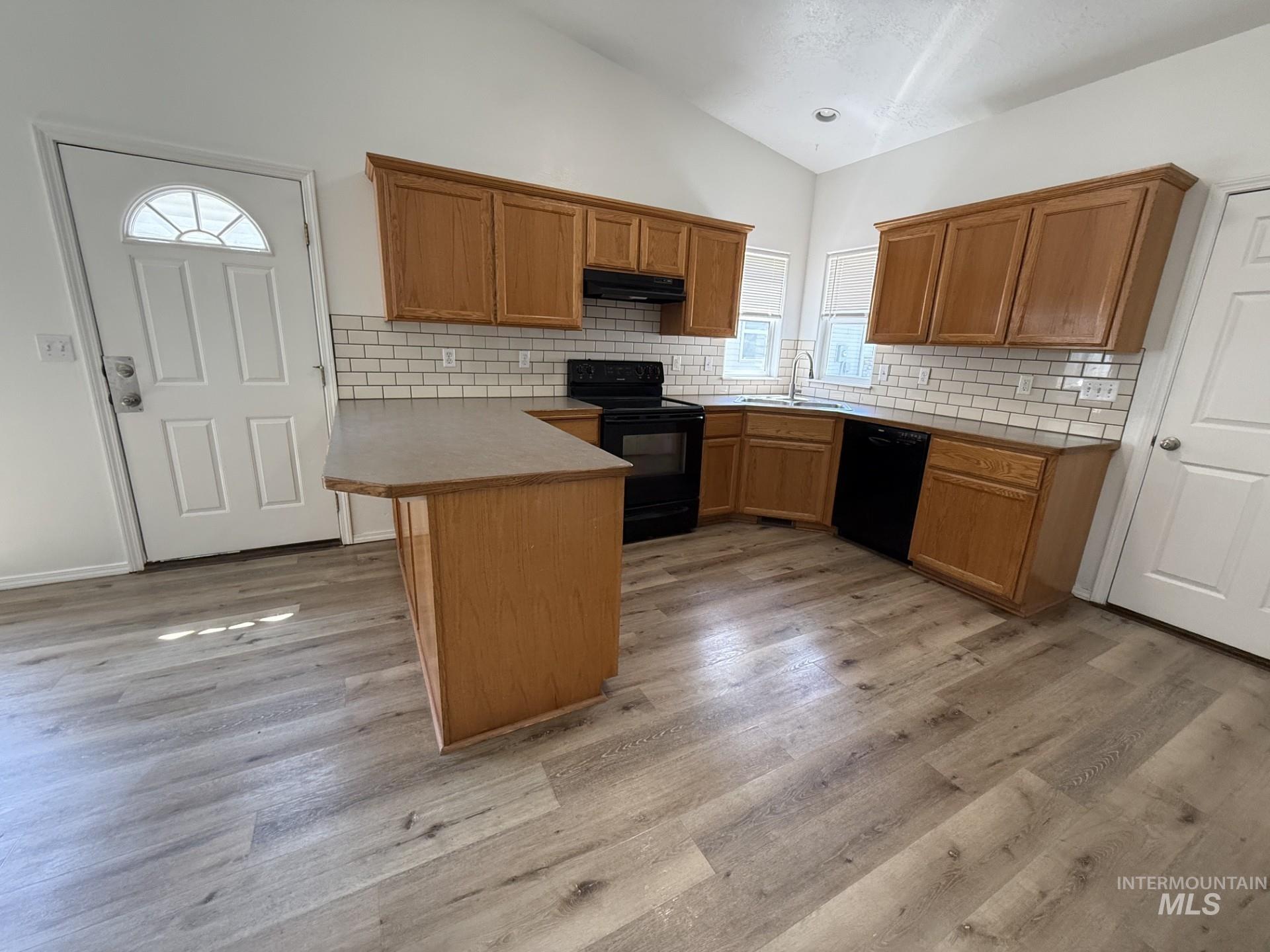 920 S Diamond St. Property Photo 14