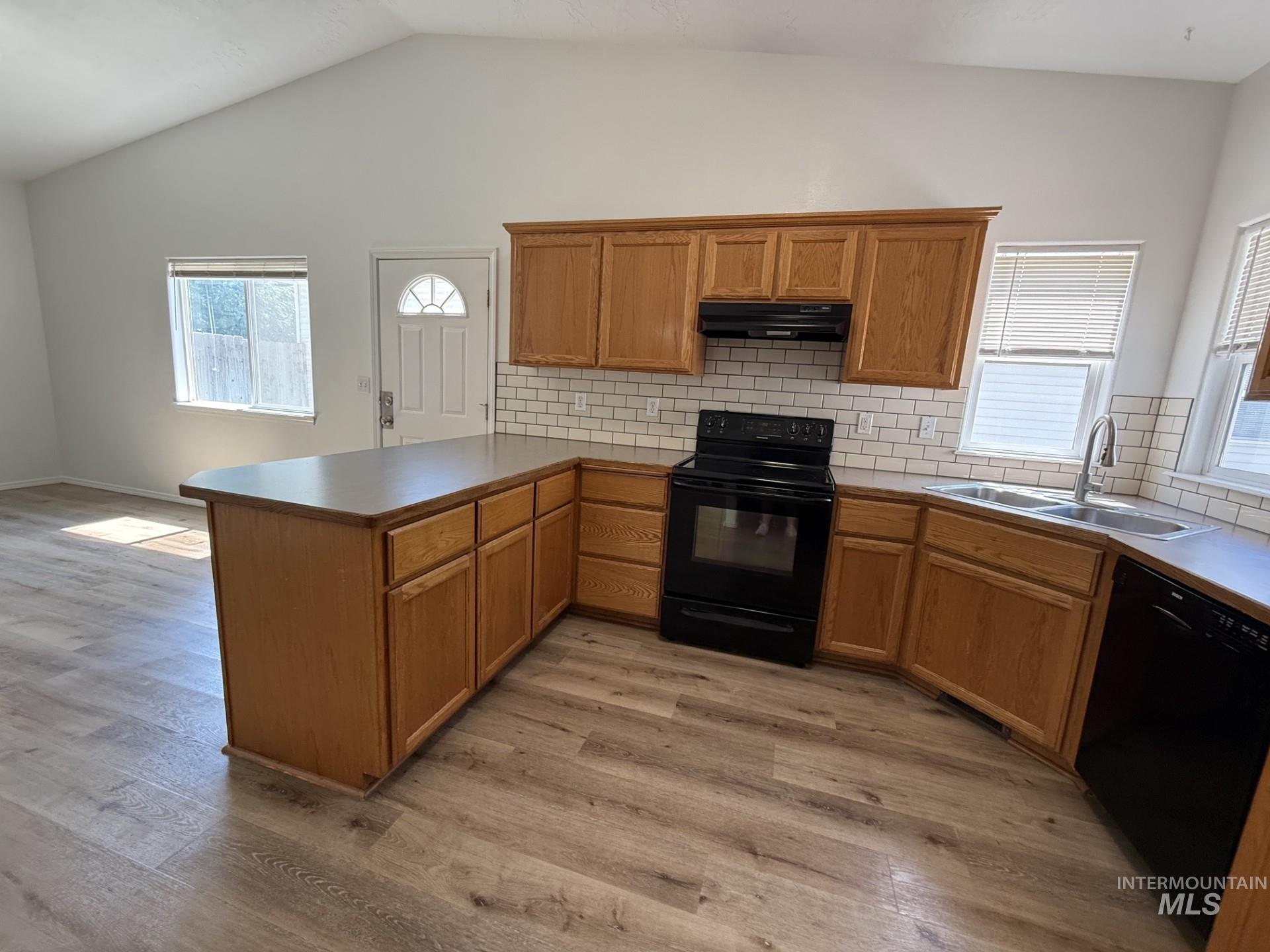 920 S Diamond St. Property Photo 15