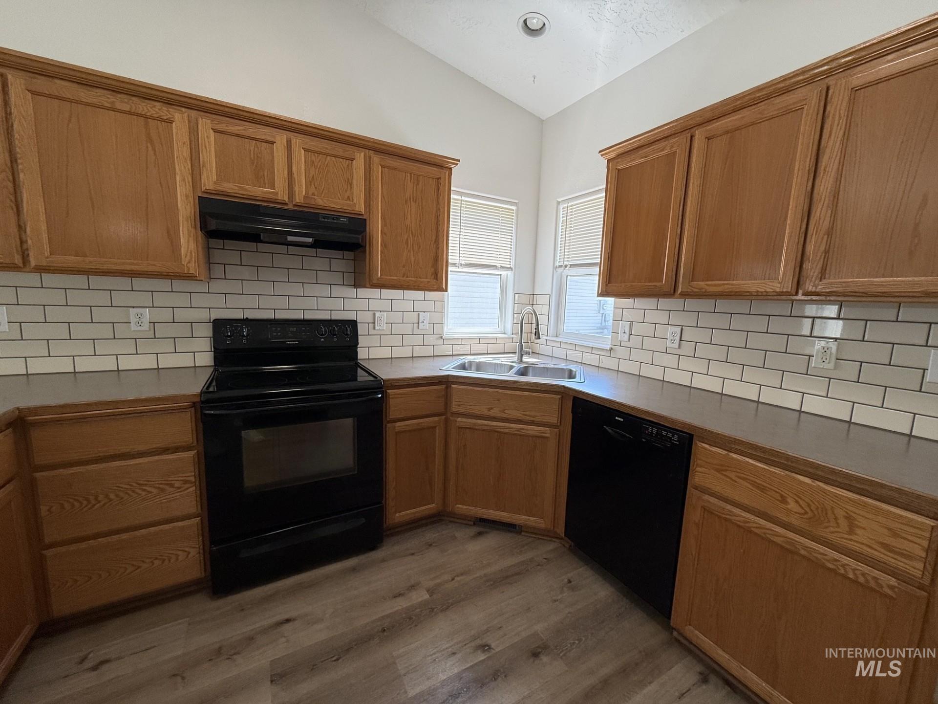 920 S Diamond St. Property Photo 19