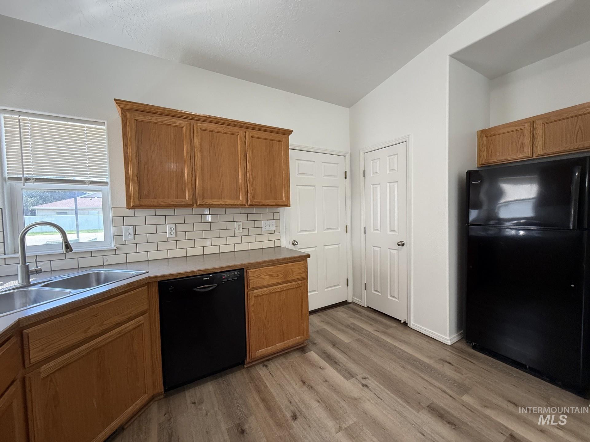 920 S Diamond St. Property Photo 23