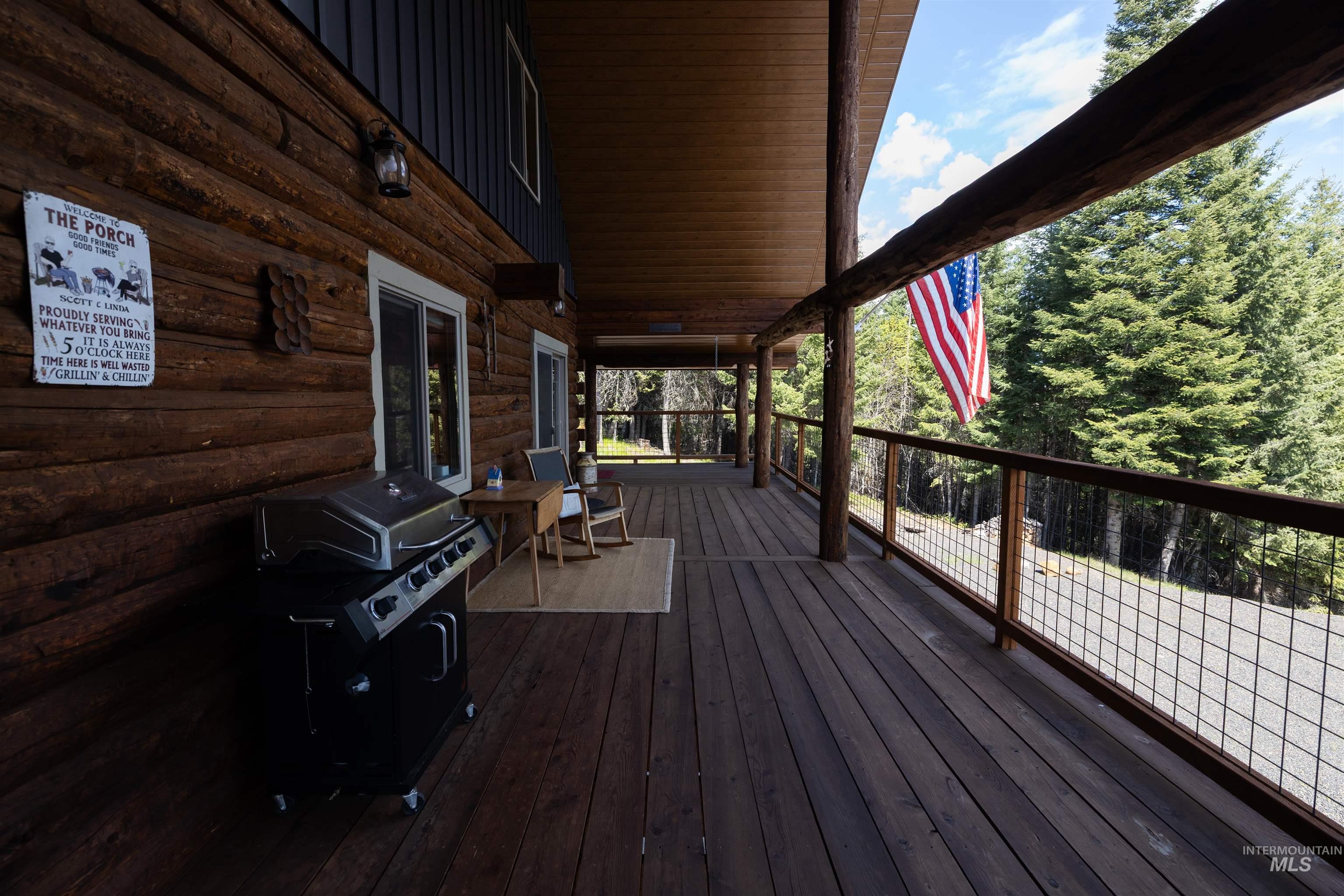 1330 Glenwood Rd Property Photo 23
