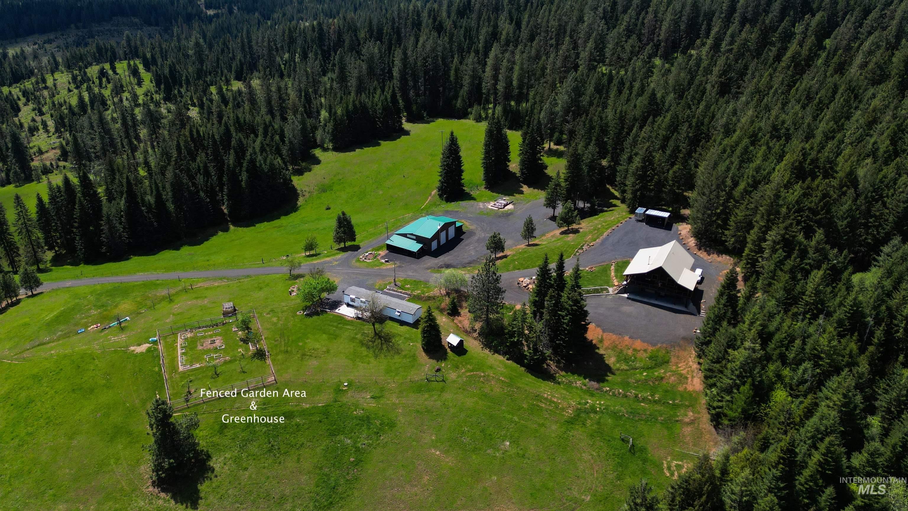 1330 Glenwood Rd Property Photo 40