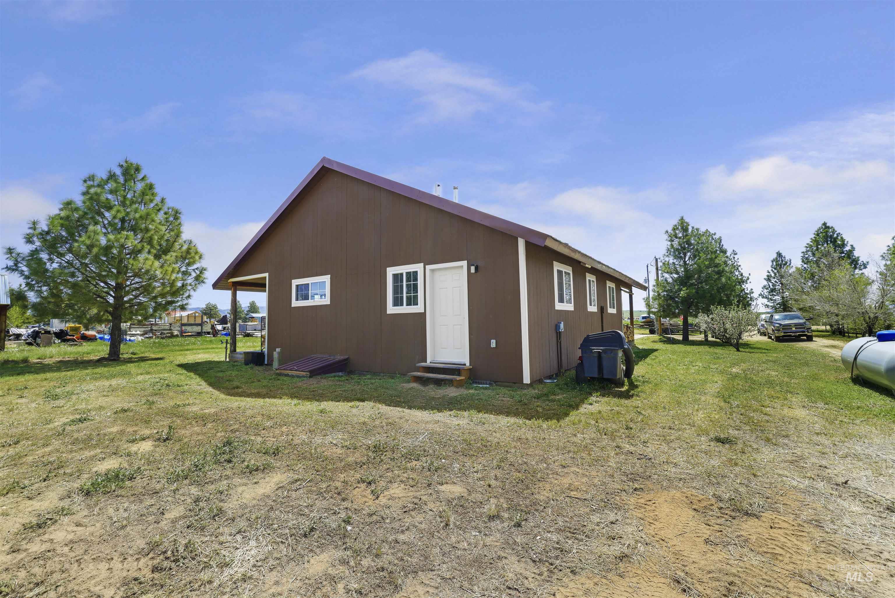 70 E Prairie Road Property Photo 7