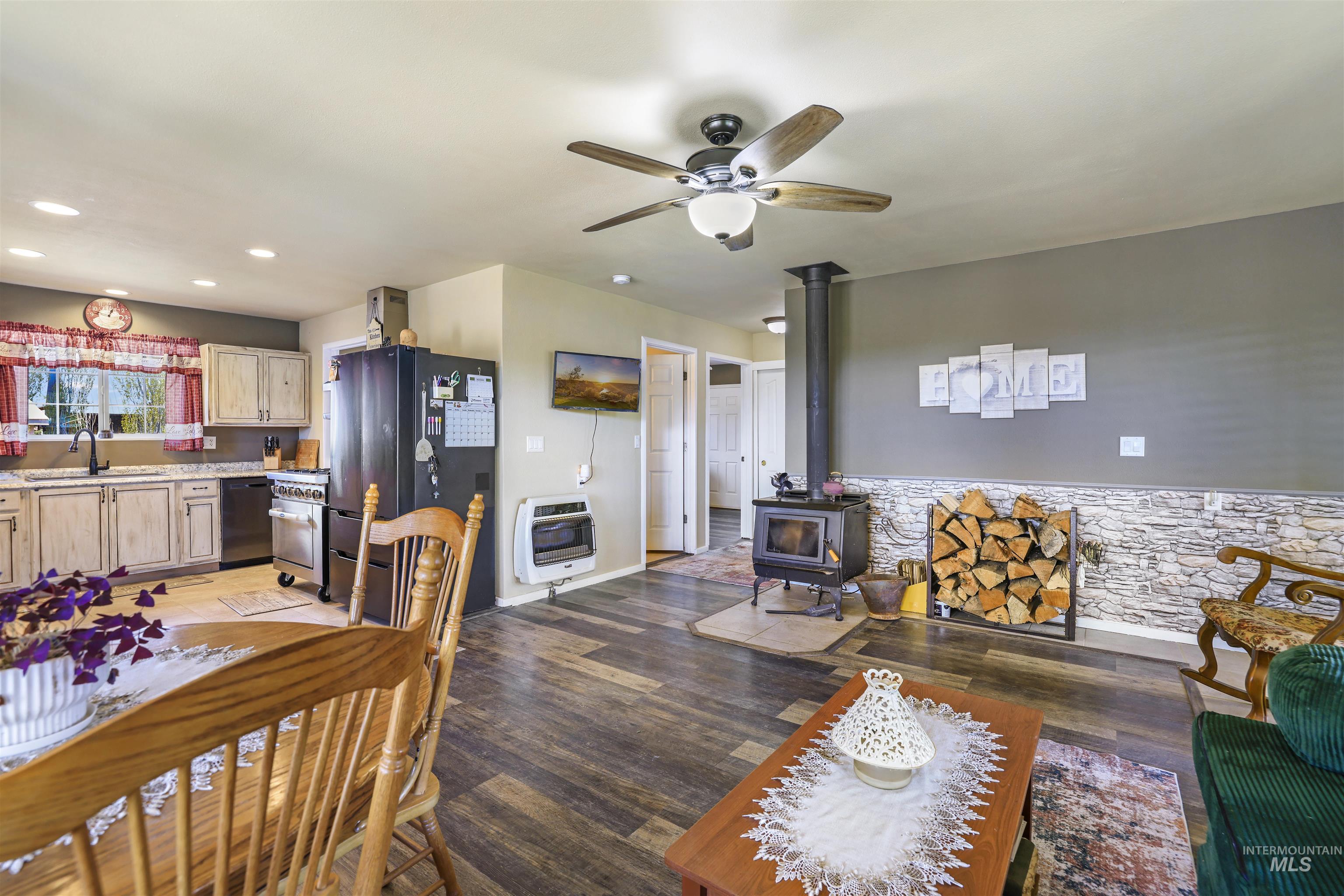 70 E Prairie Road Property Photo 17