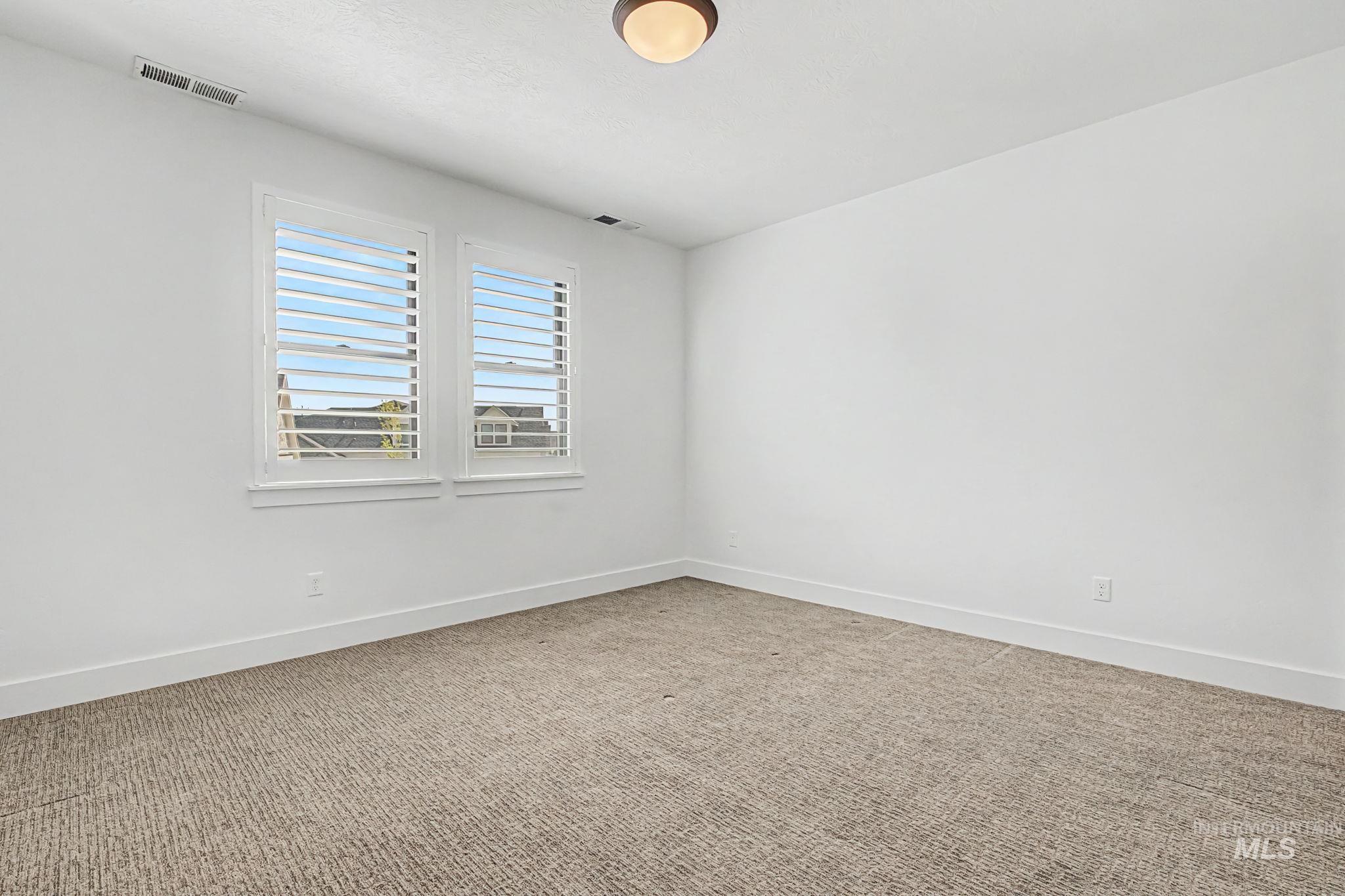 6521 S Pemberley Way Property Photo 29