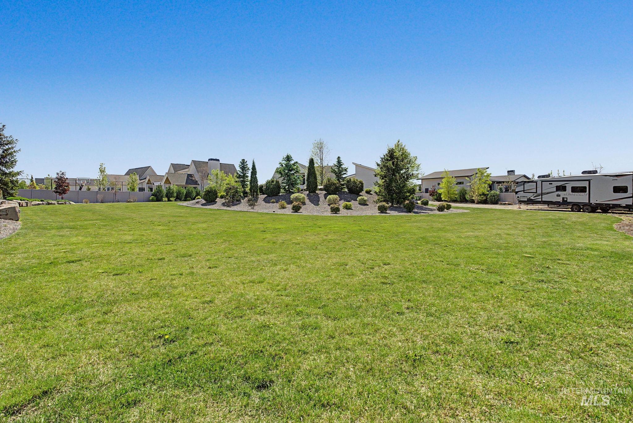 6521 S Pemberley Way Property Photo 36