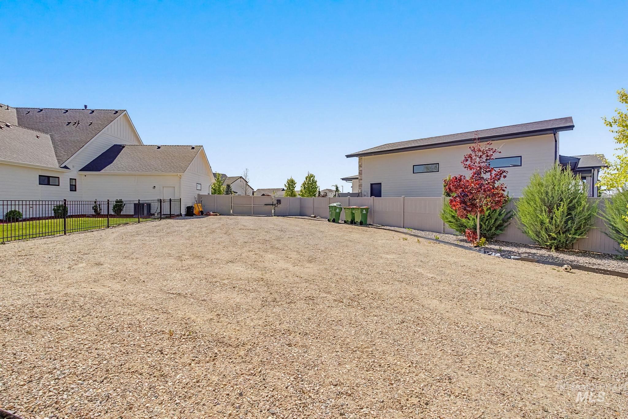 6521 S Pemberley Way Property Photo 42