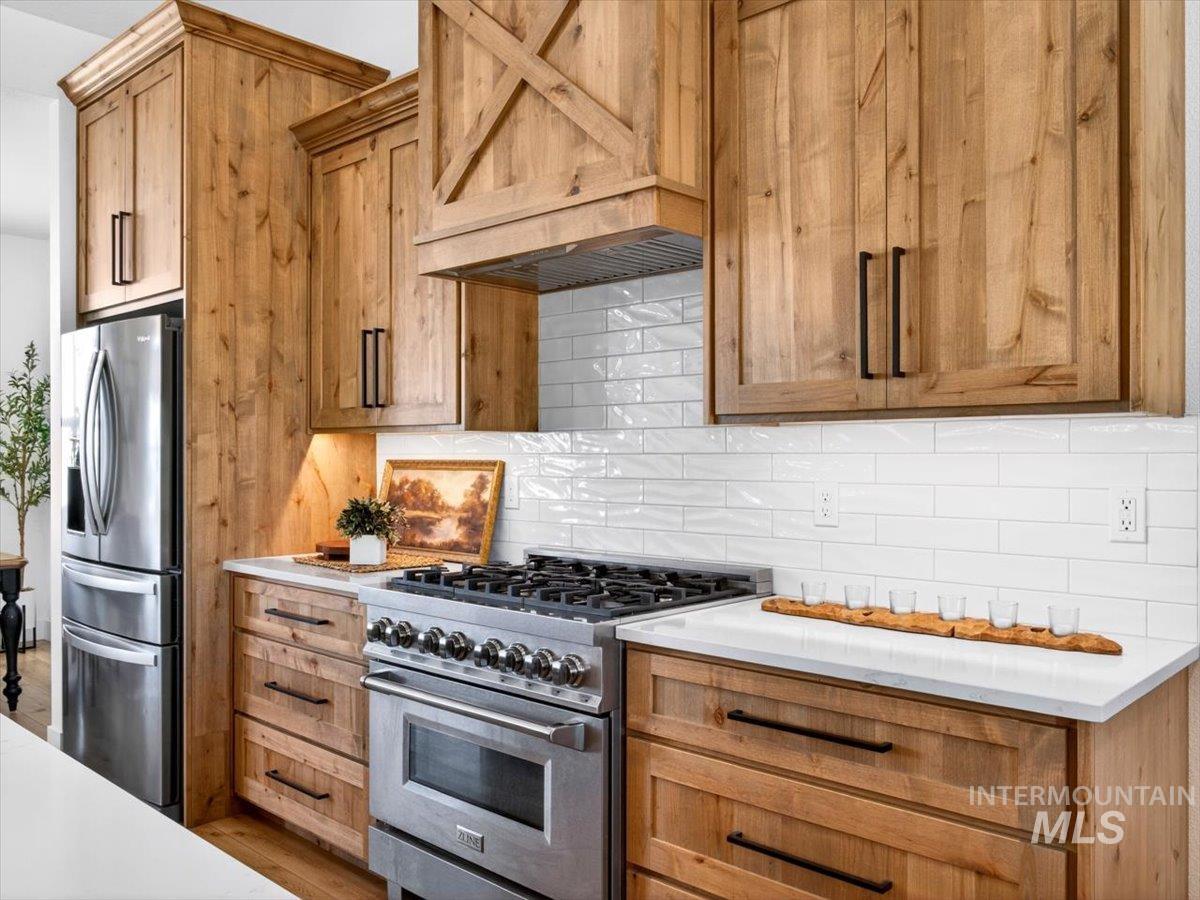 5251 Hidden Hollow Lane Property Photo 15