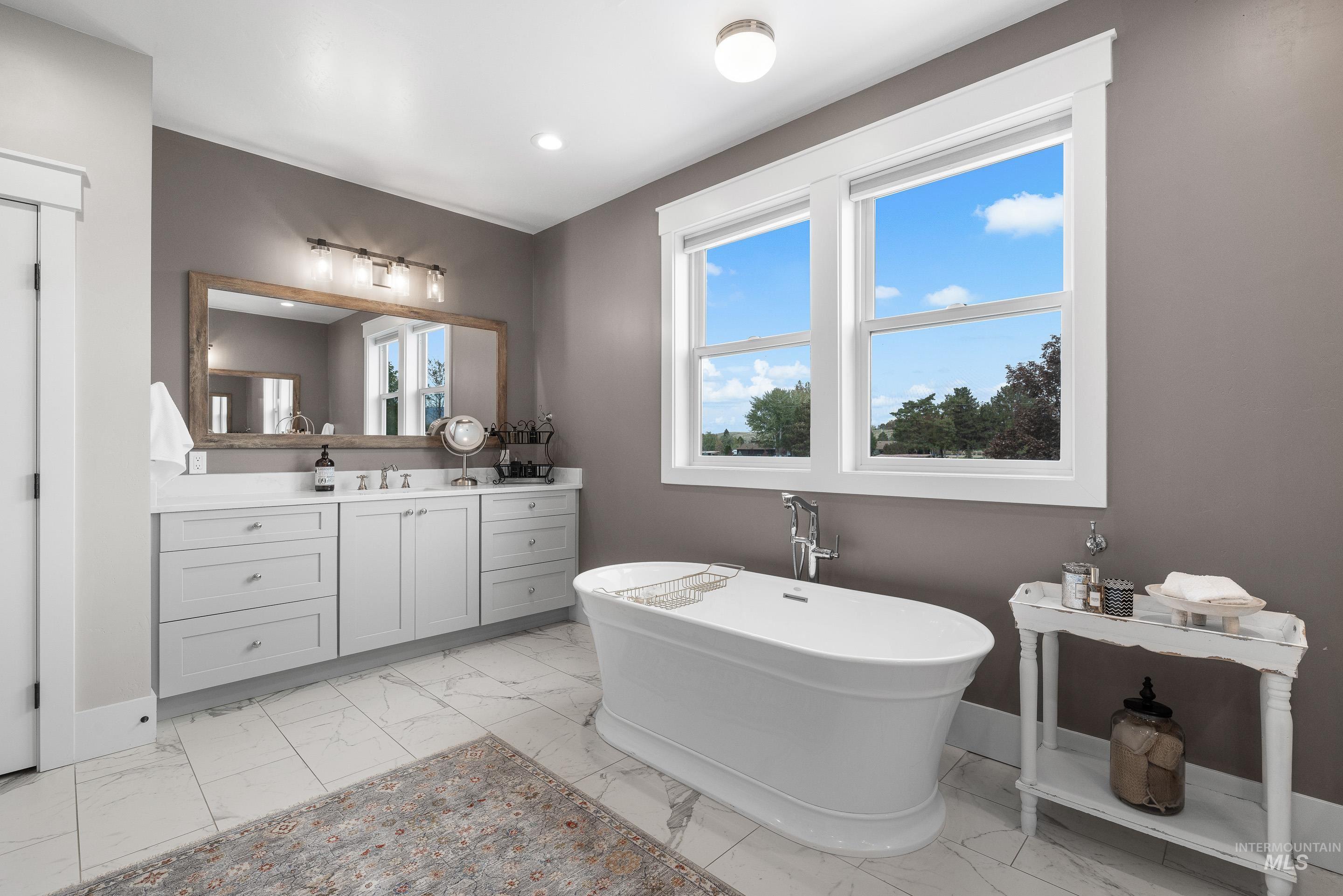 2685 N Haven Dr Property Photo 28