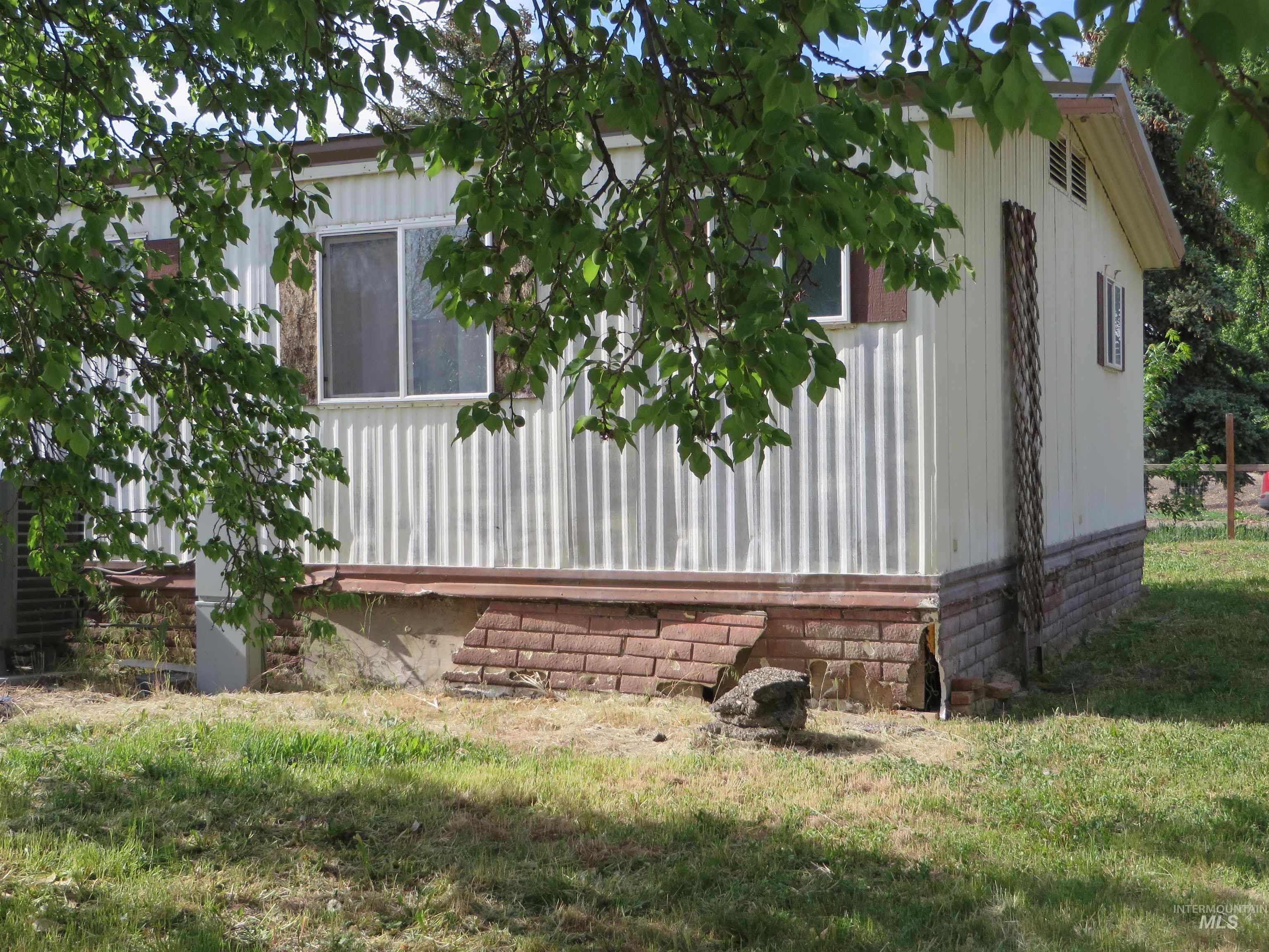 937 Indianhead Road Property Photo 21