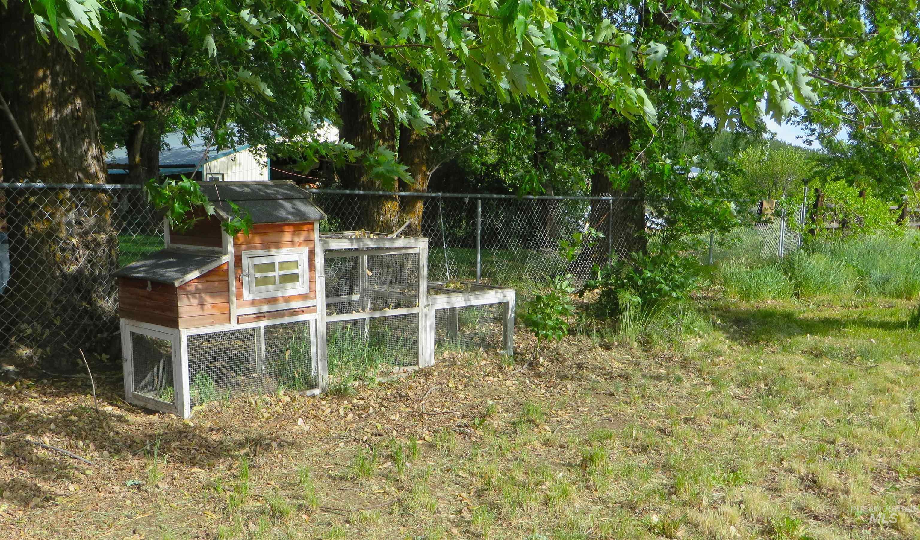 937 Indianhead Road Property Photo 24