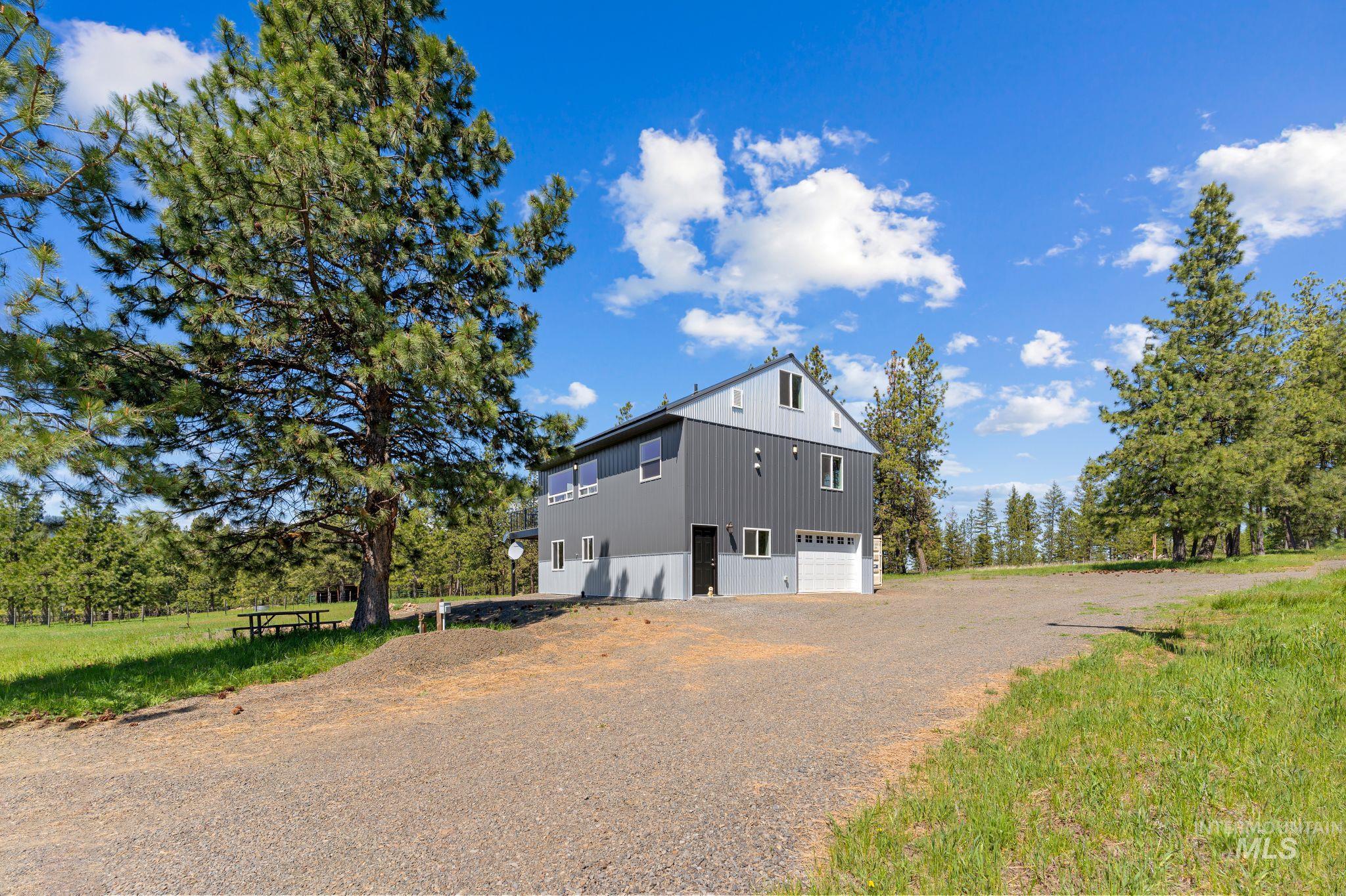 507 Bearlea Road Property Photo 1