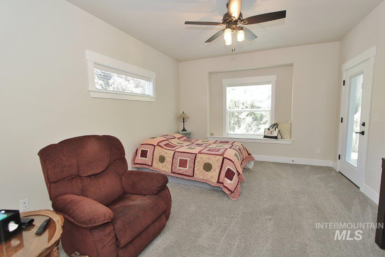 5041 N Pierce Park Ln Property Photo 12