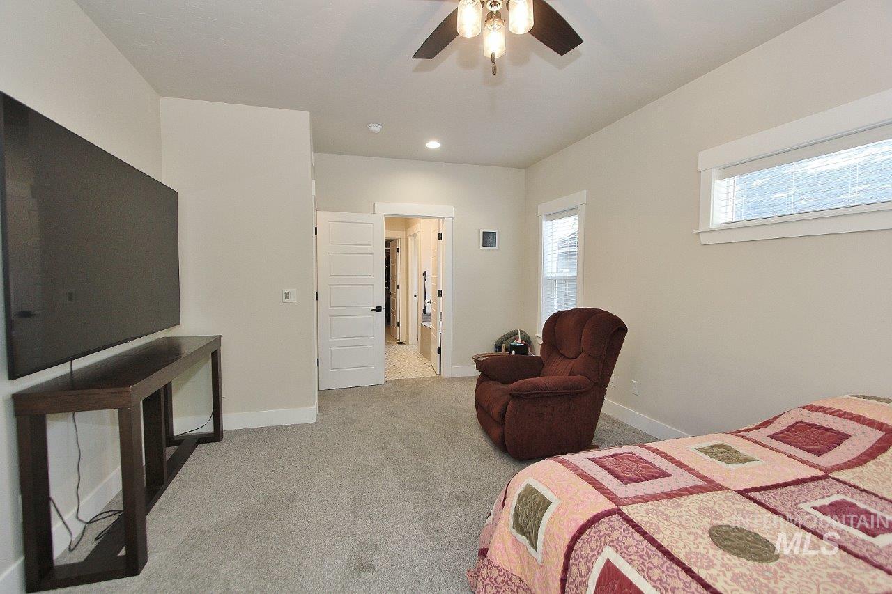 5041 N Pierce Park Ln Property Photo 13