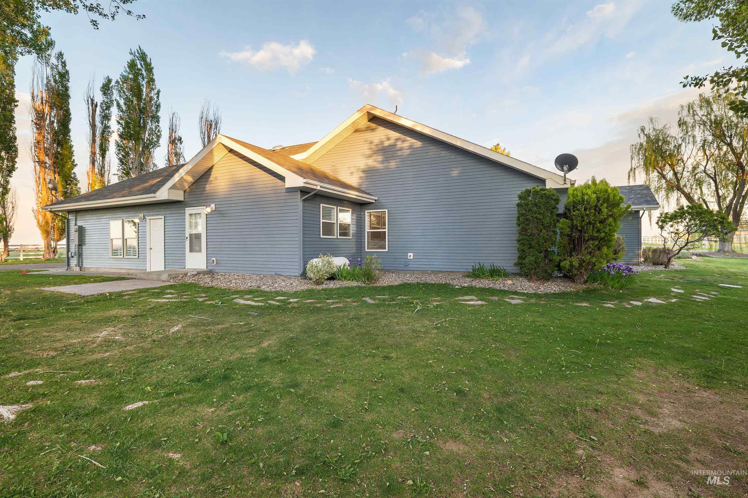 21256 Hwy 30 Property Photo 35