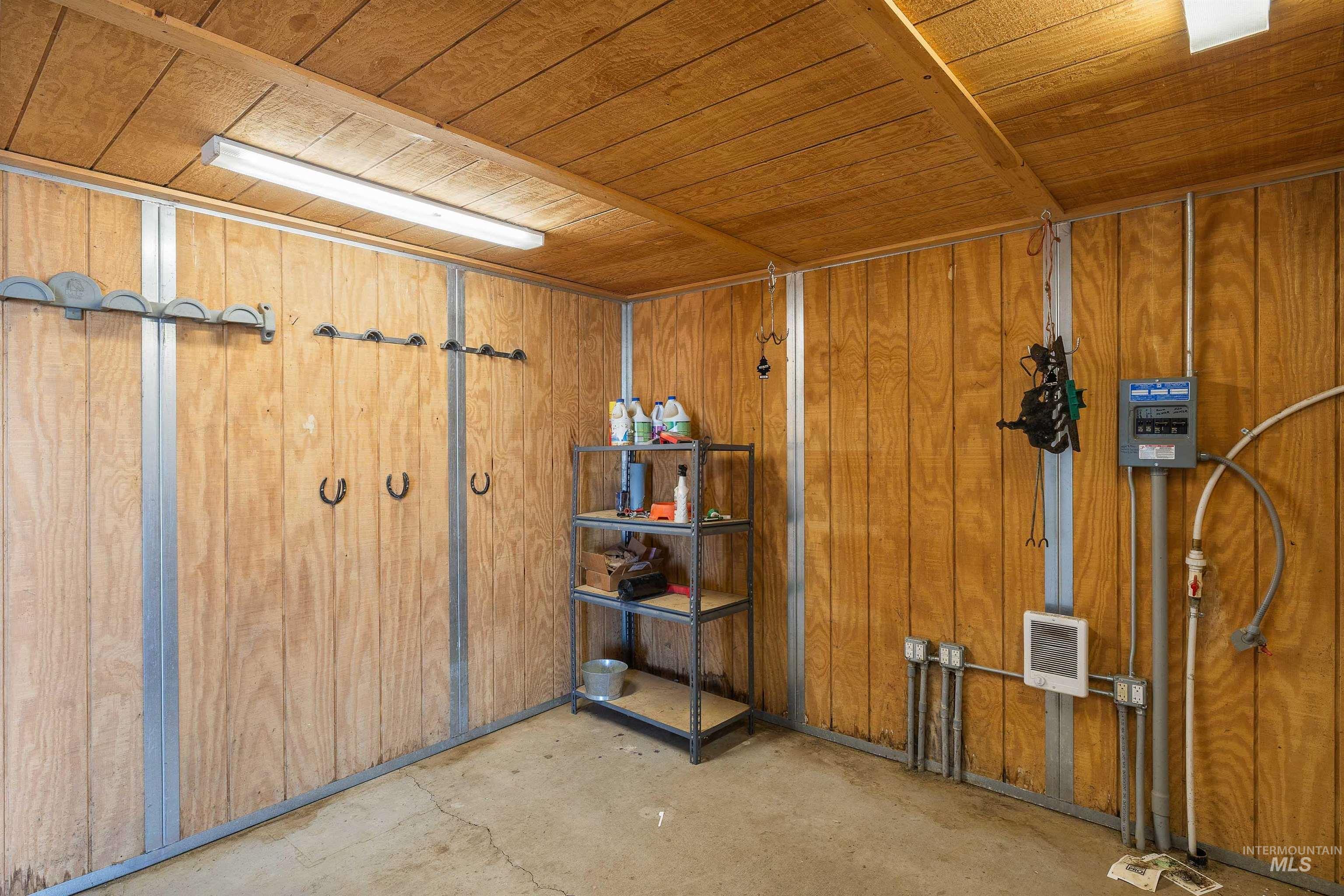 21256 Hwy 30 Property Photo 45
