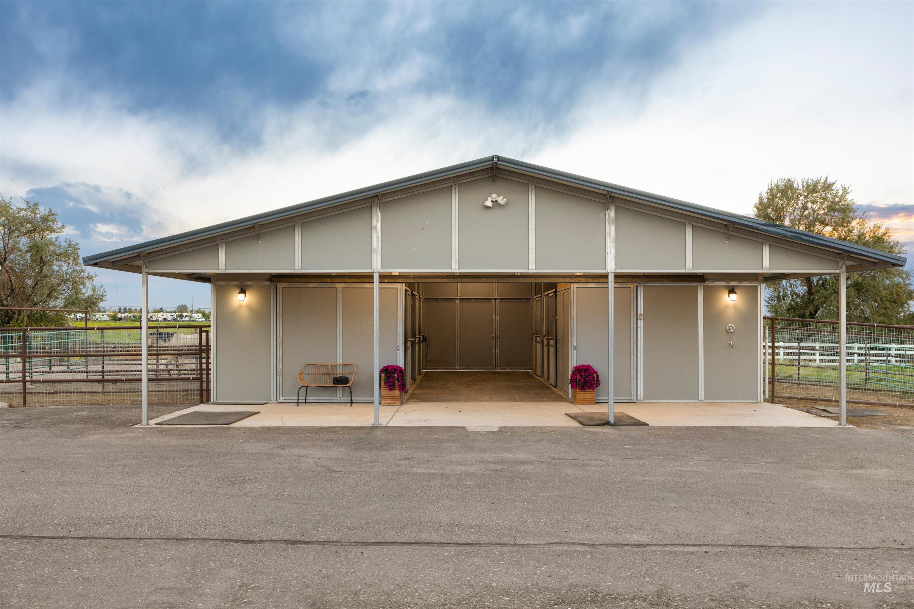 21256 Hwy 30 Property Photo 47