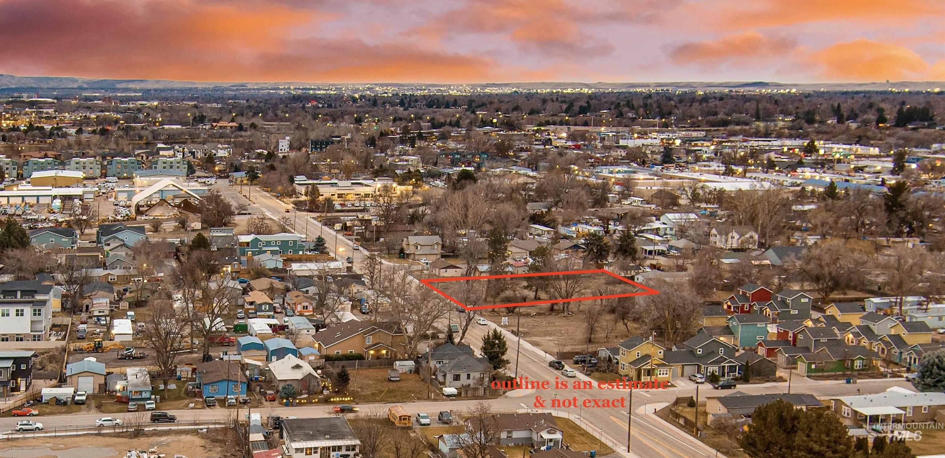 3921&3933 N Adams Property Photo 15