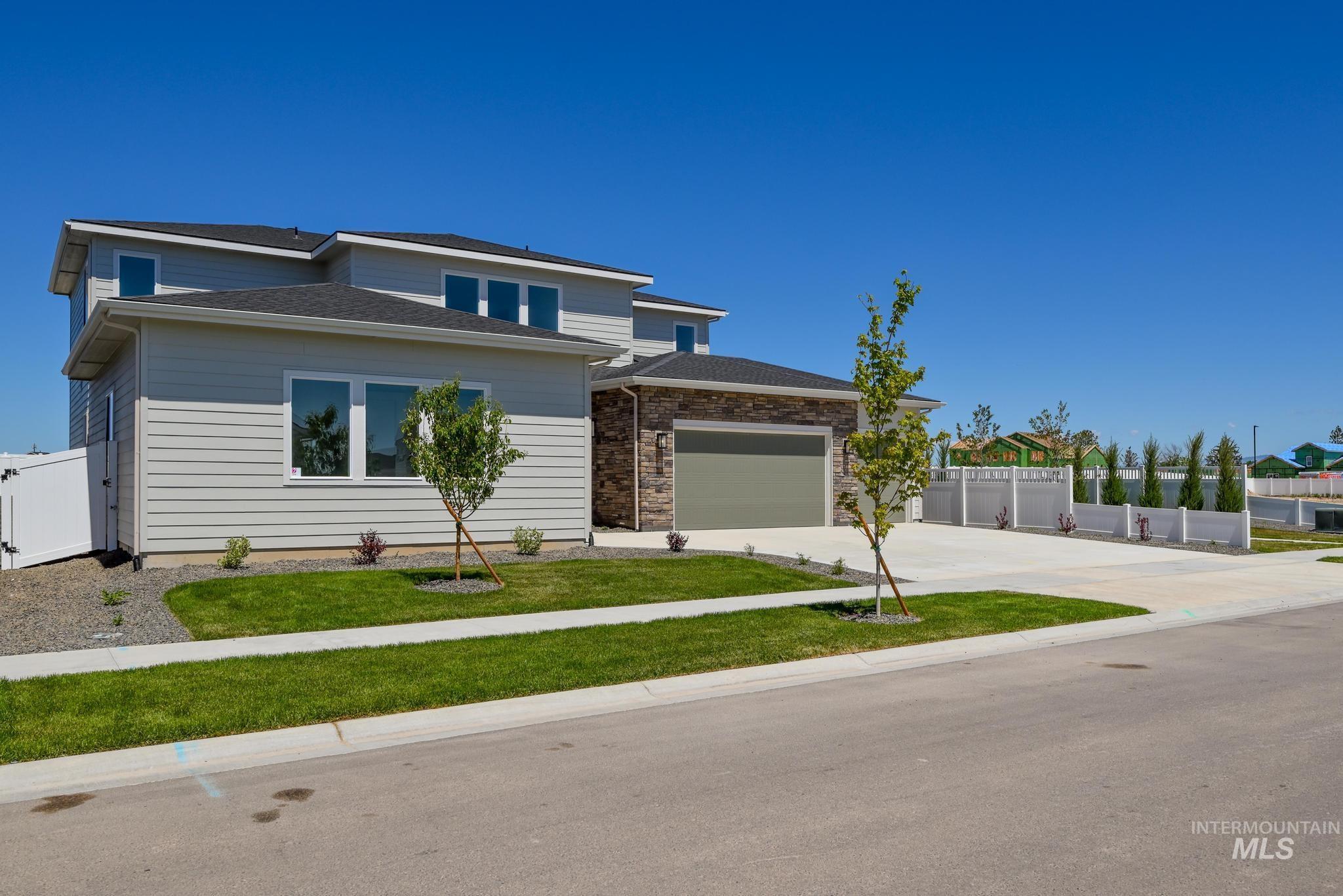 1100 W Switchgrass Dr Property Photo 2