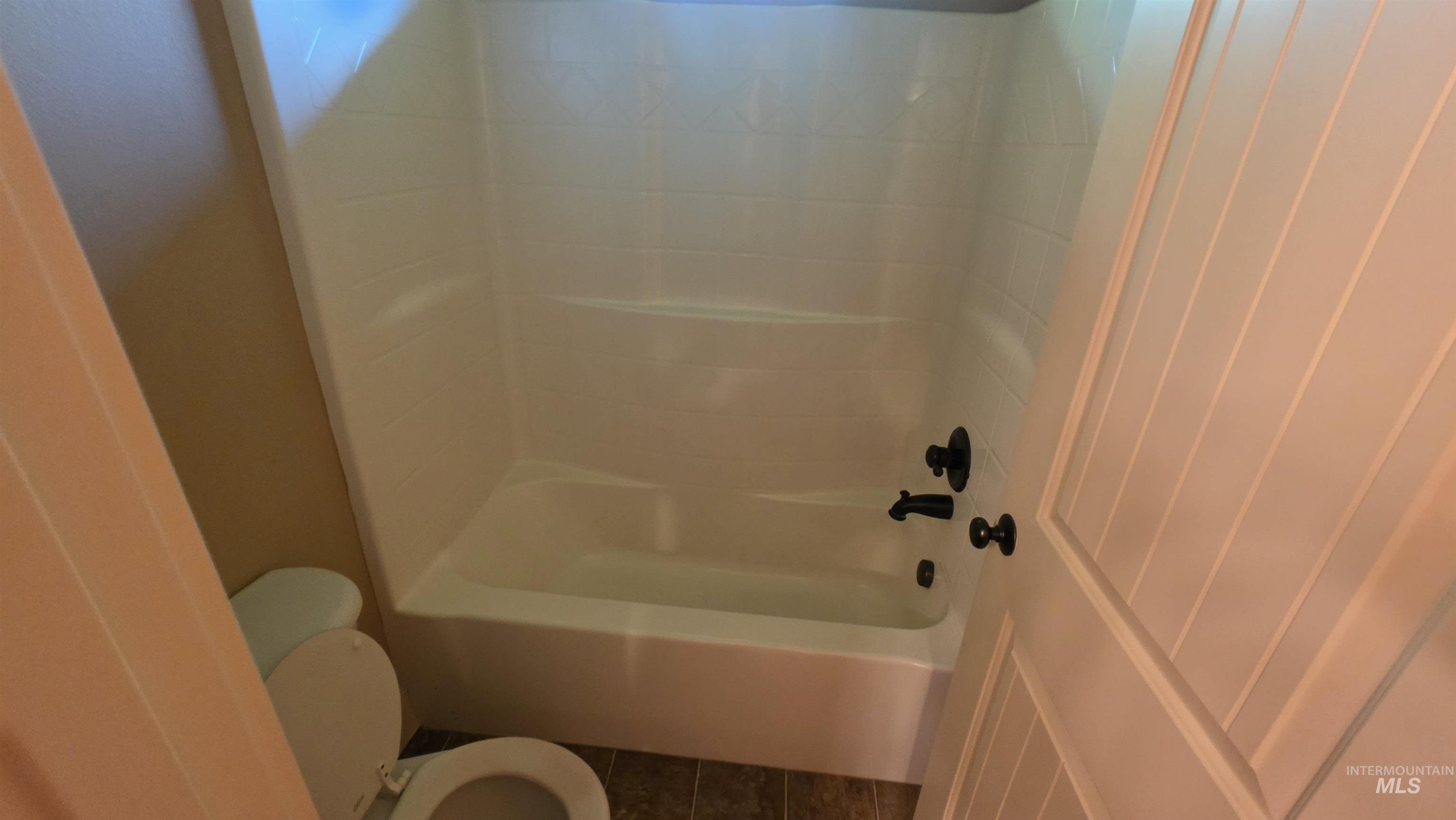 5239 W Morris Hill Rd. Property Photo 11