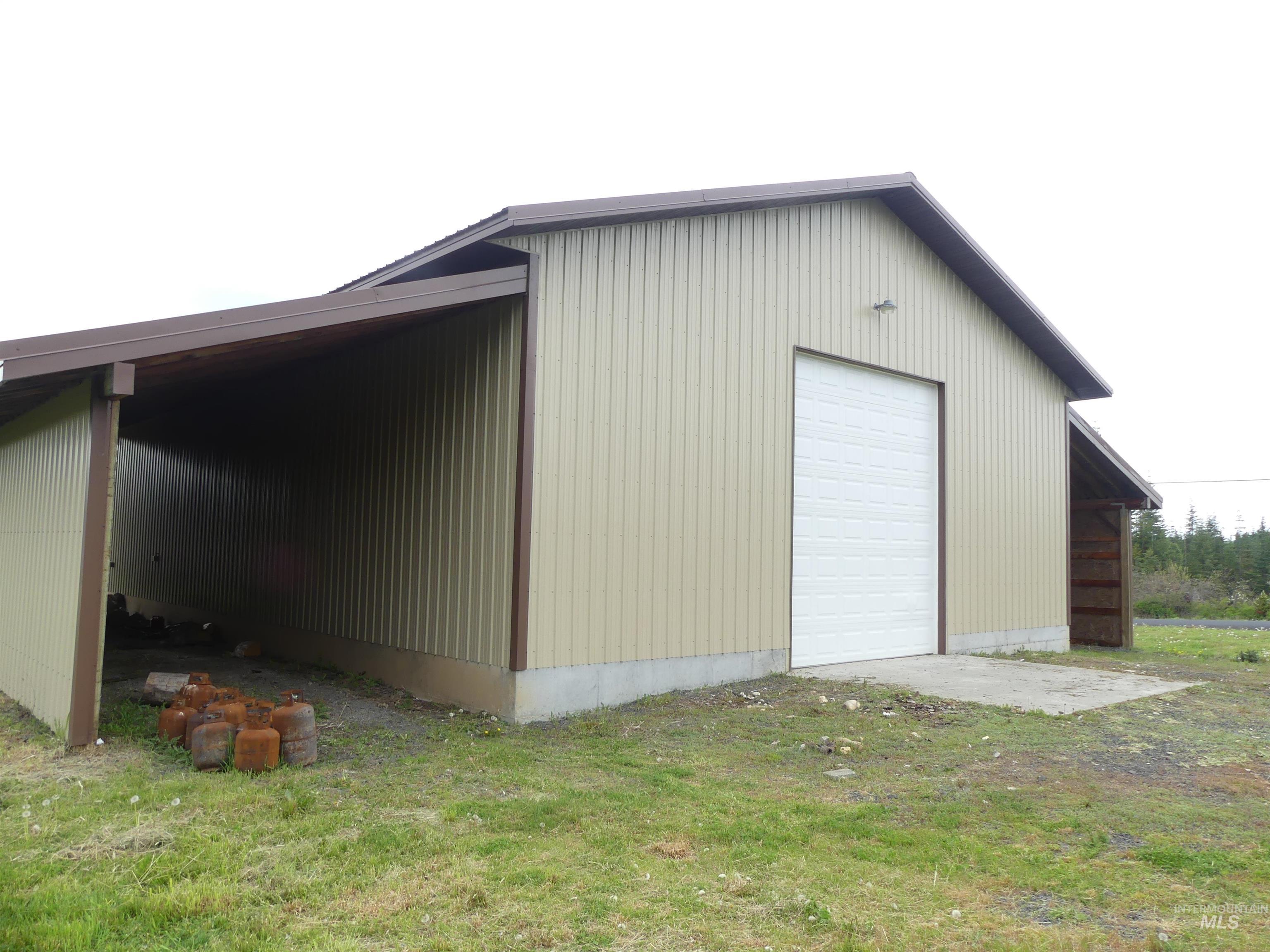 774 Pleasant Acre Dr Property Photo 41