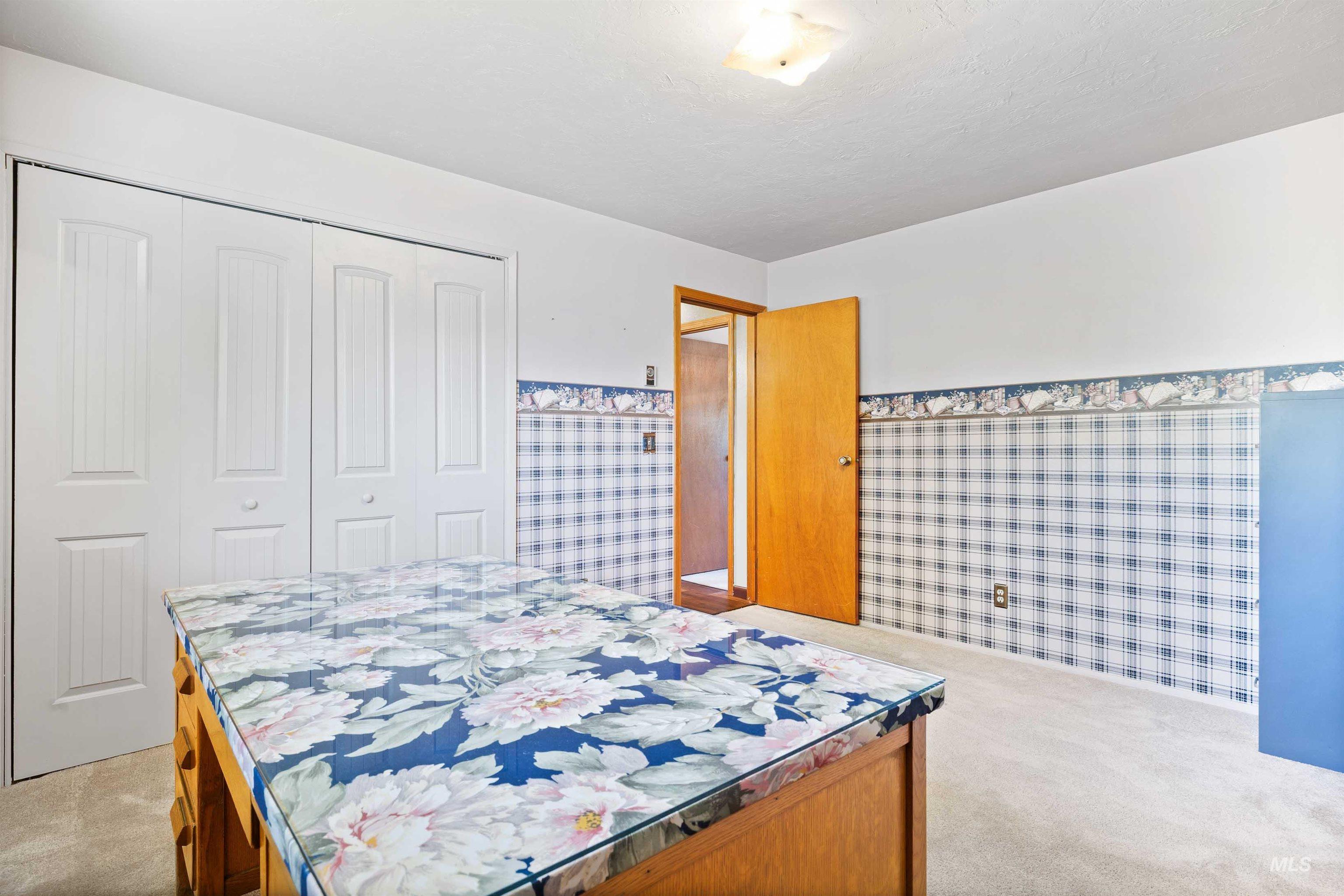764 Meadows Dr. Property Photo 15
