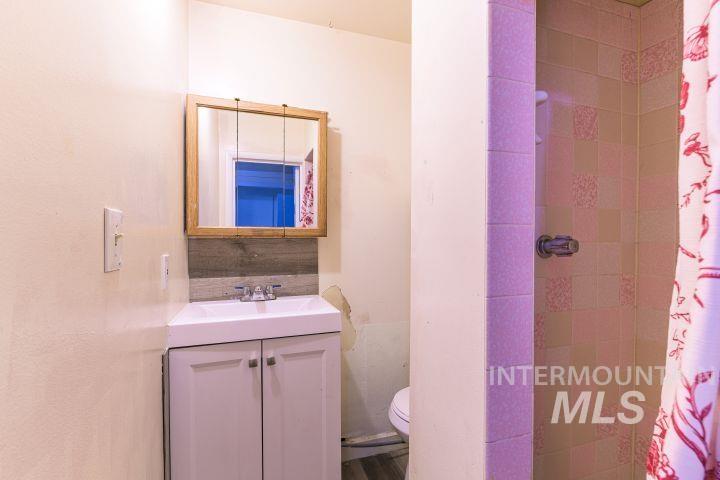 805 1/2 W Richmond St. Property Photo 15
